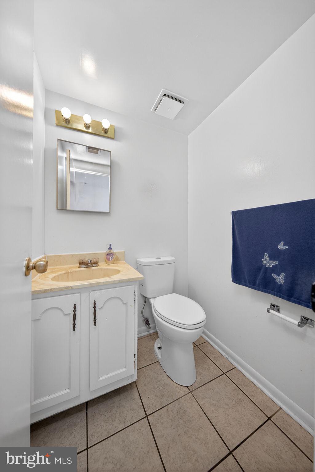 REFLECTION LAKE - Residential