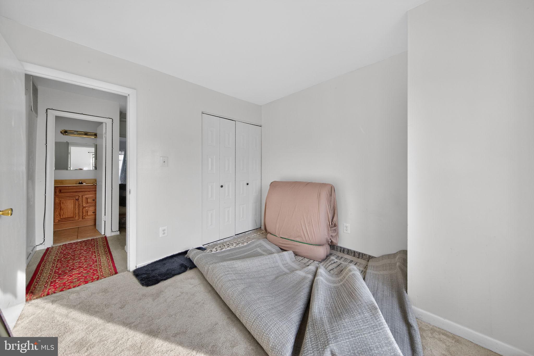 REFLECTION LAKE - Residential