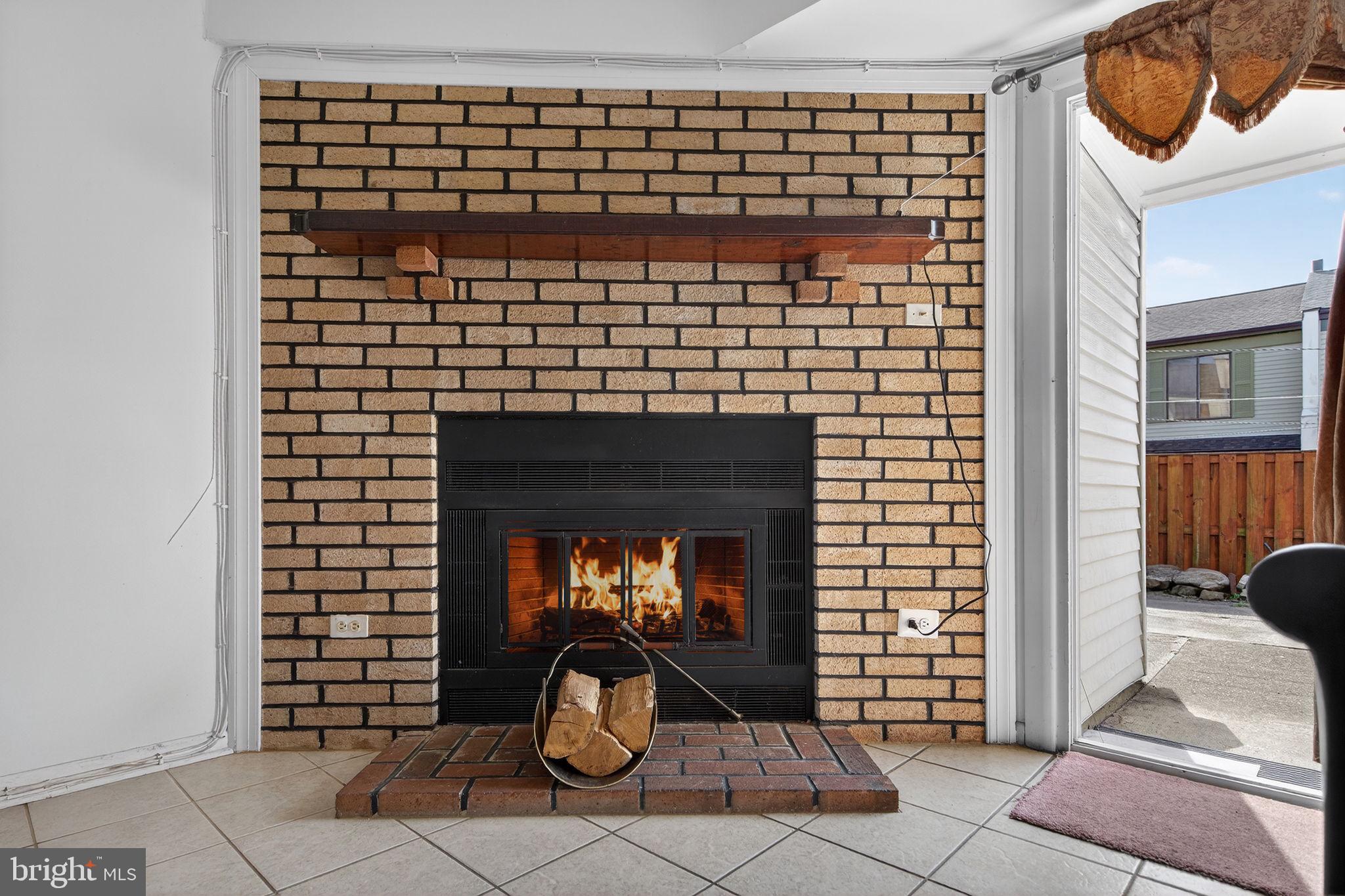 REFLECTION LAKE - Residential