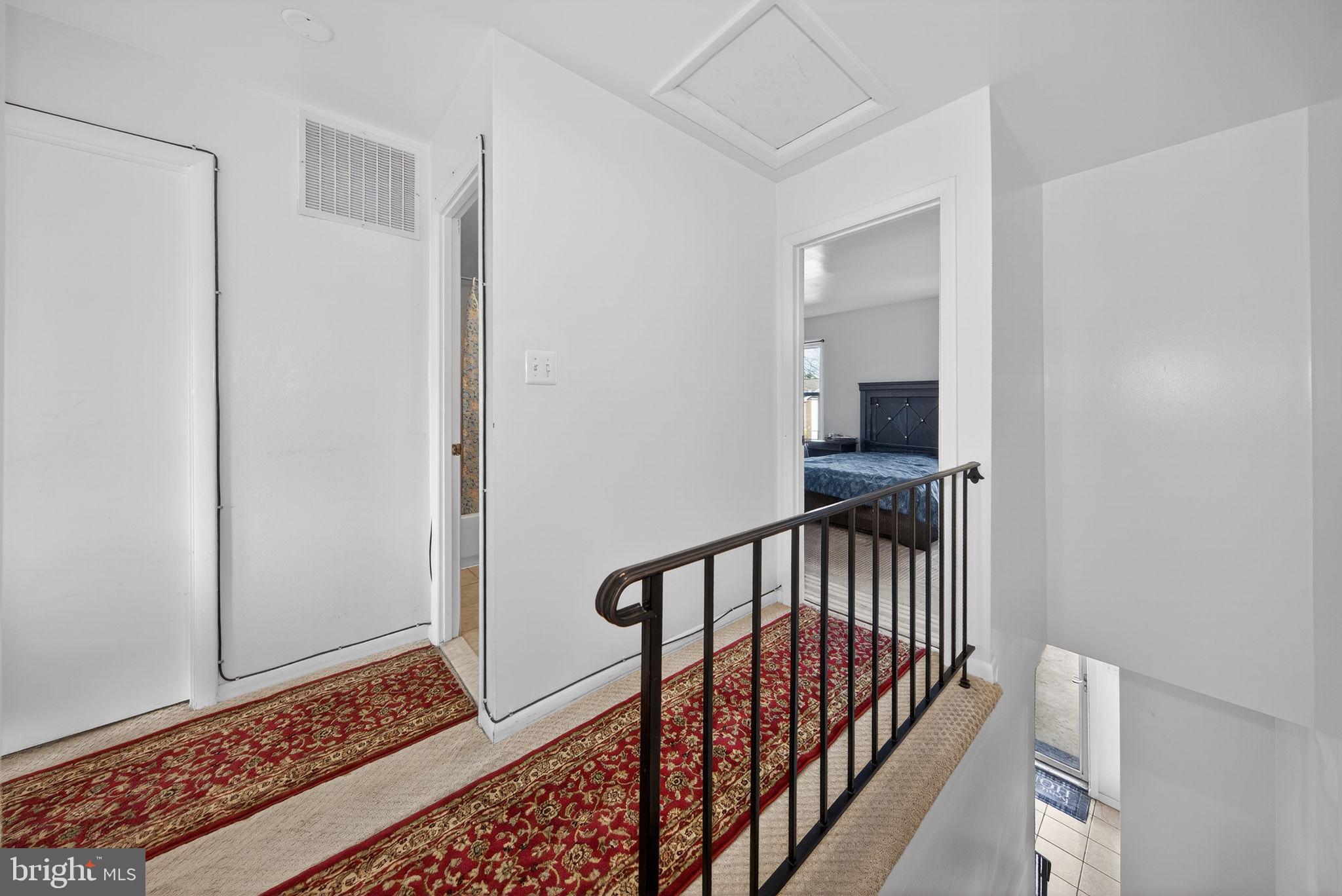 REFLECTION LAKE - Residential