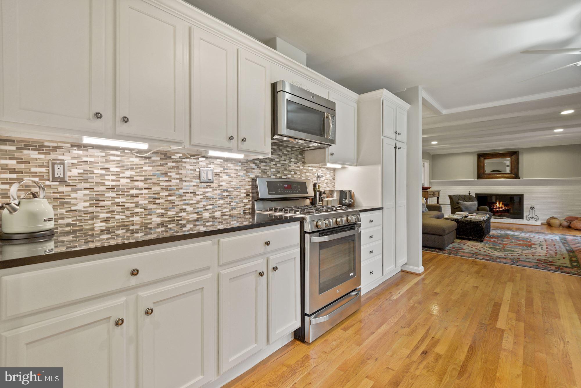 NORTH BETHESDA - Residential