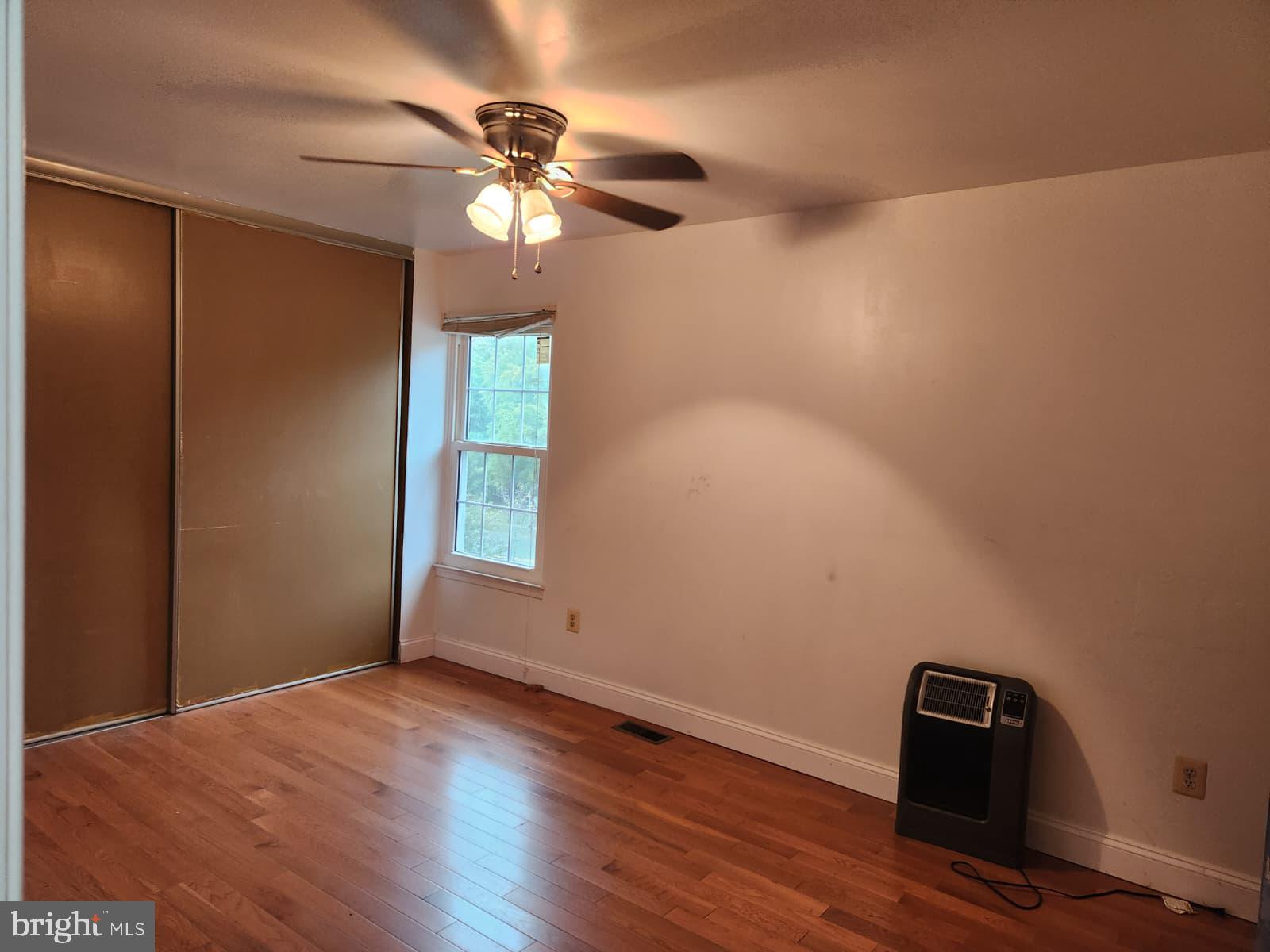 MARIETTA WOODS - Residential