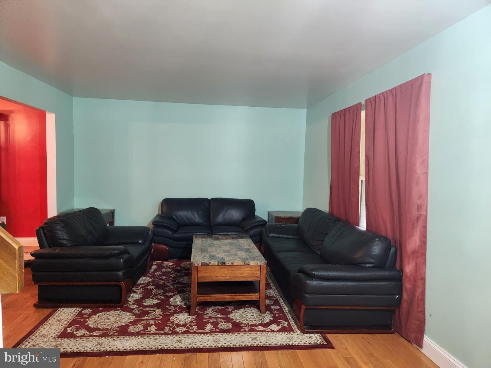 MARIETTA WOODS - Residential