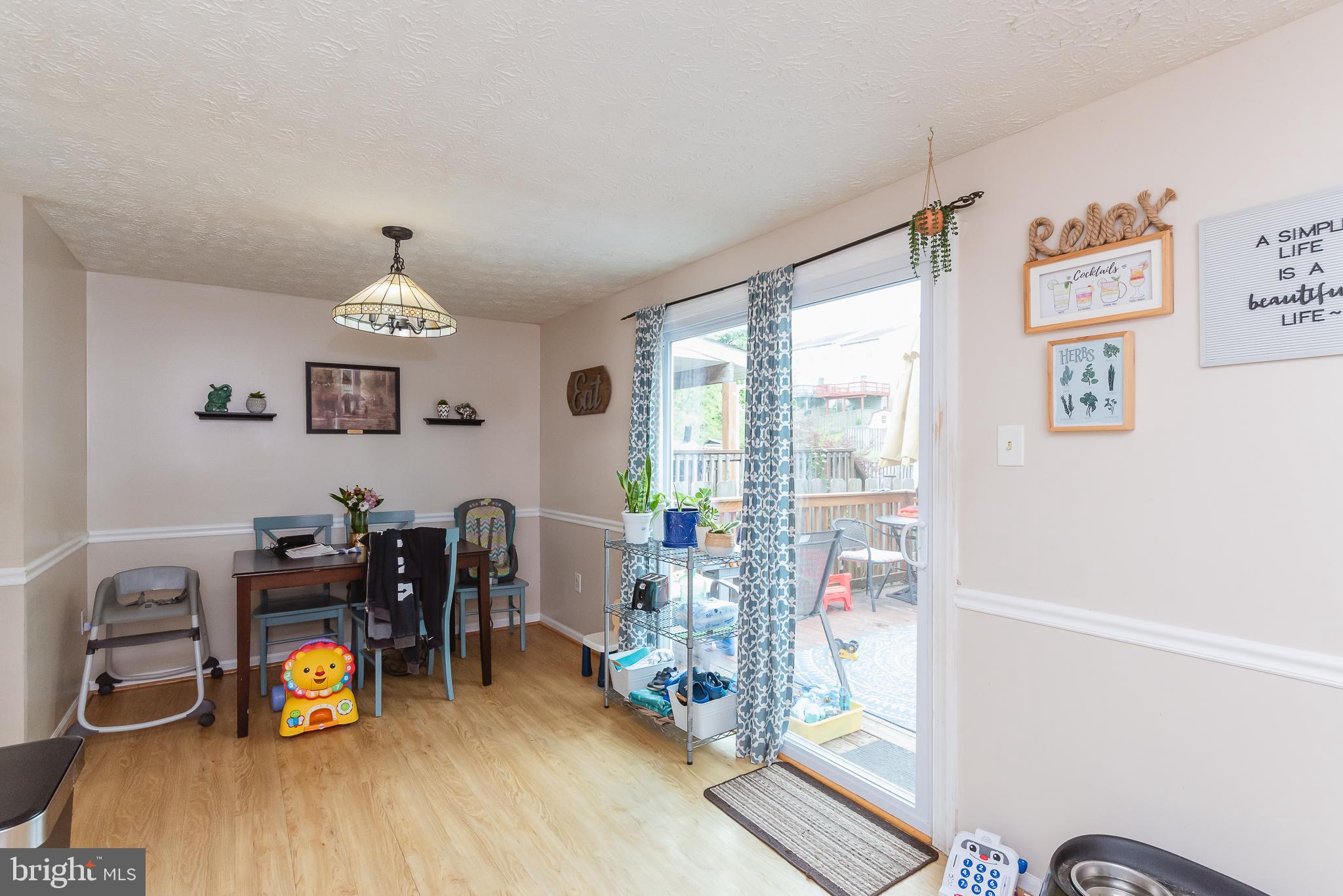 WOODBRIDGE CENTER - Residential