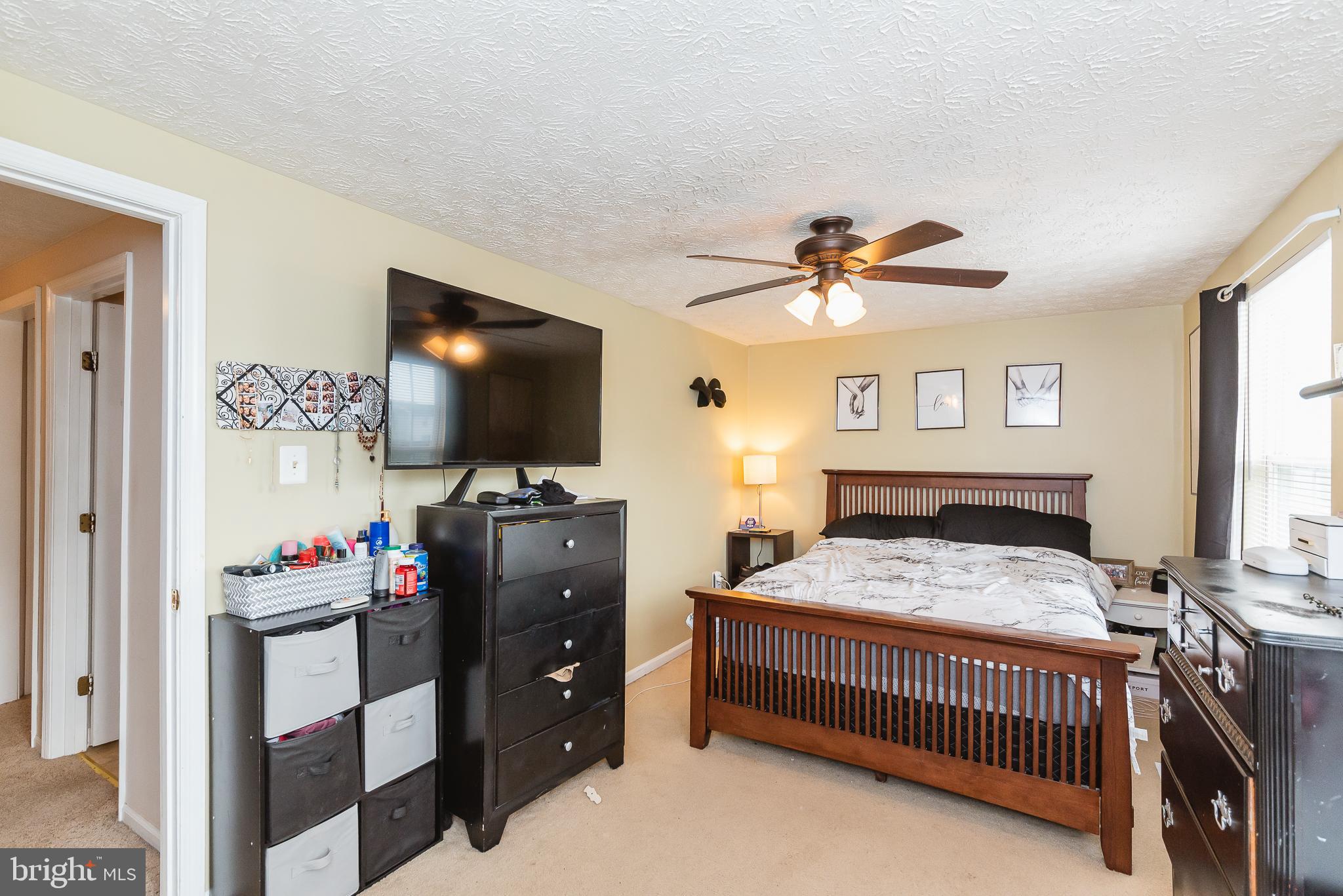 WOODBRIDGE CENTER - Residential