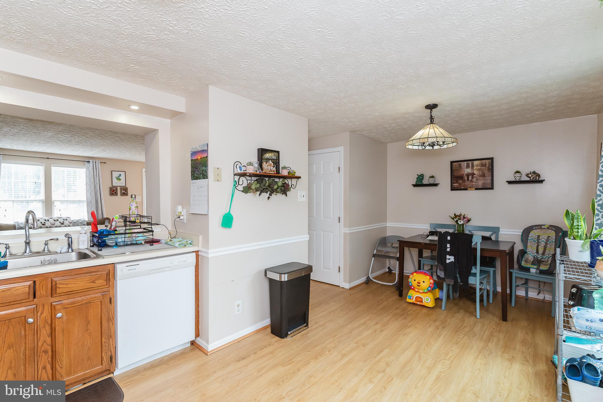 WOODBRIDGE CENTER - Residential