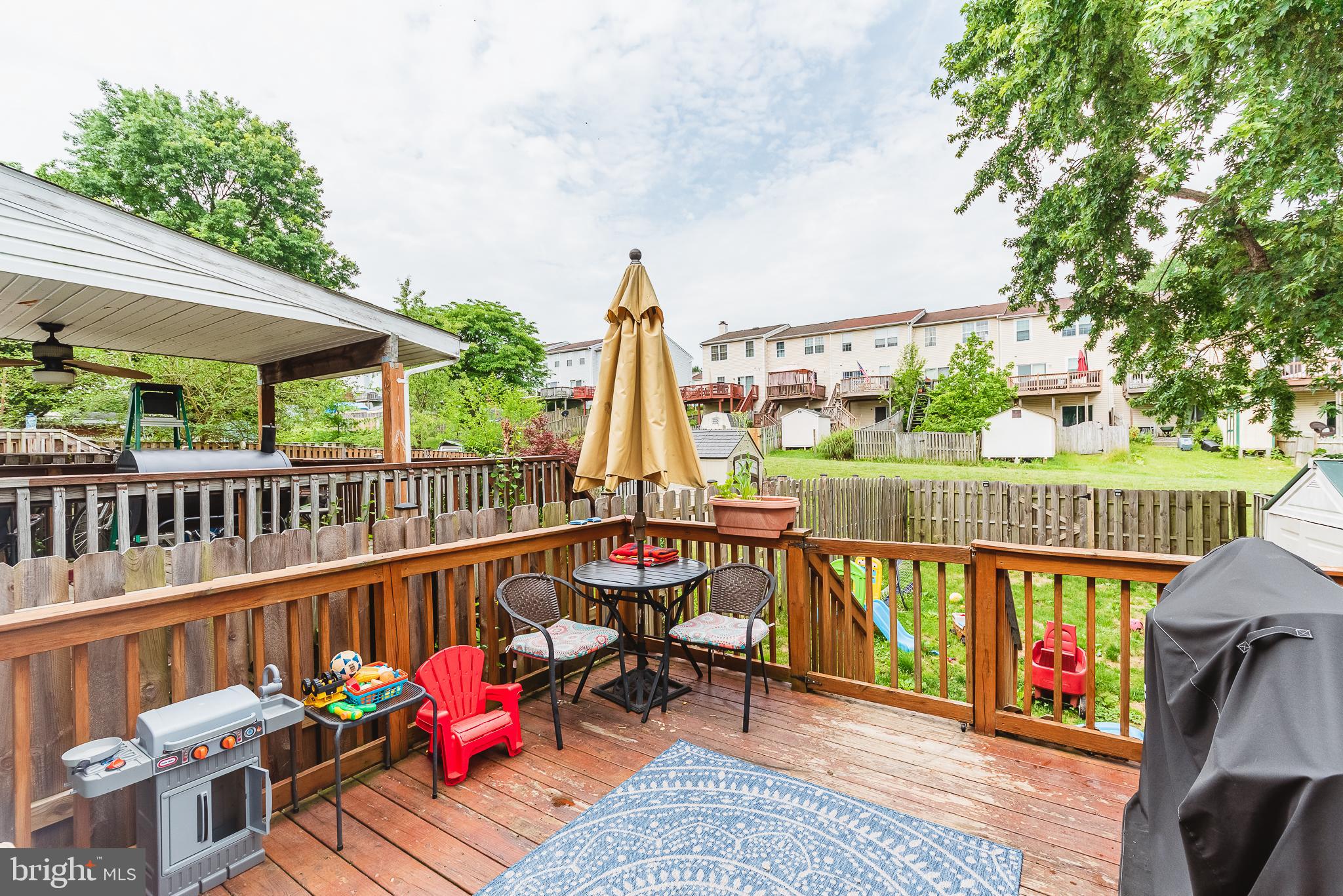 WOODBRIDGE CENTER - Residential