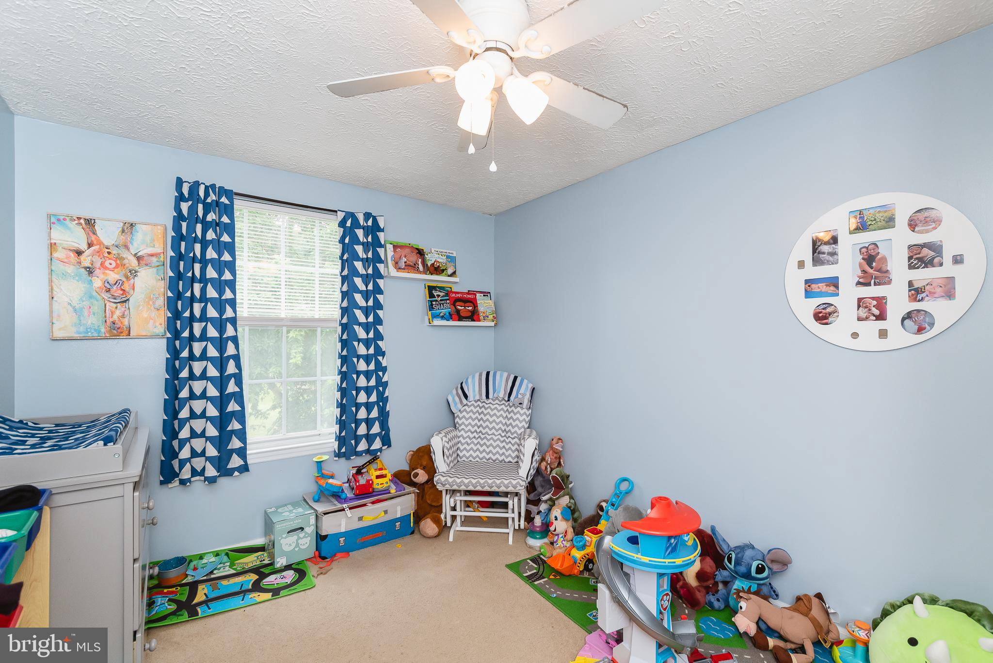 WOODBRIDGE CENTER - Residential