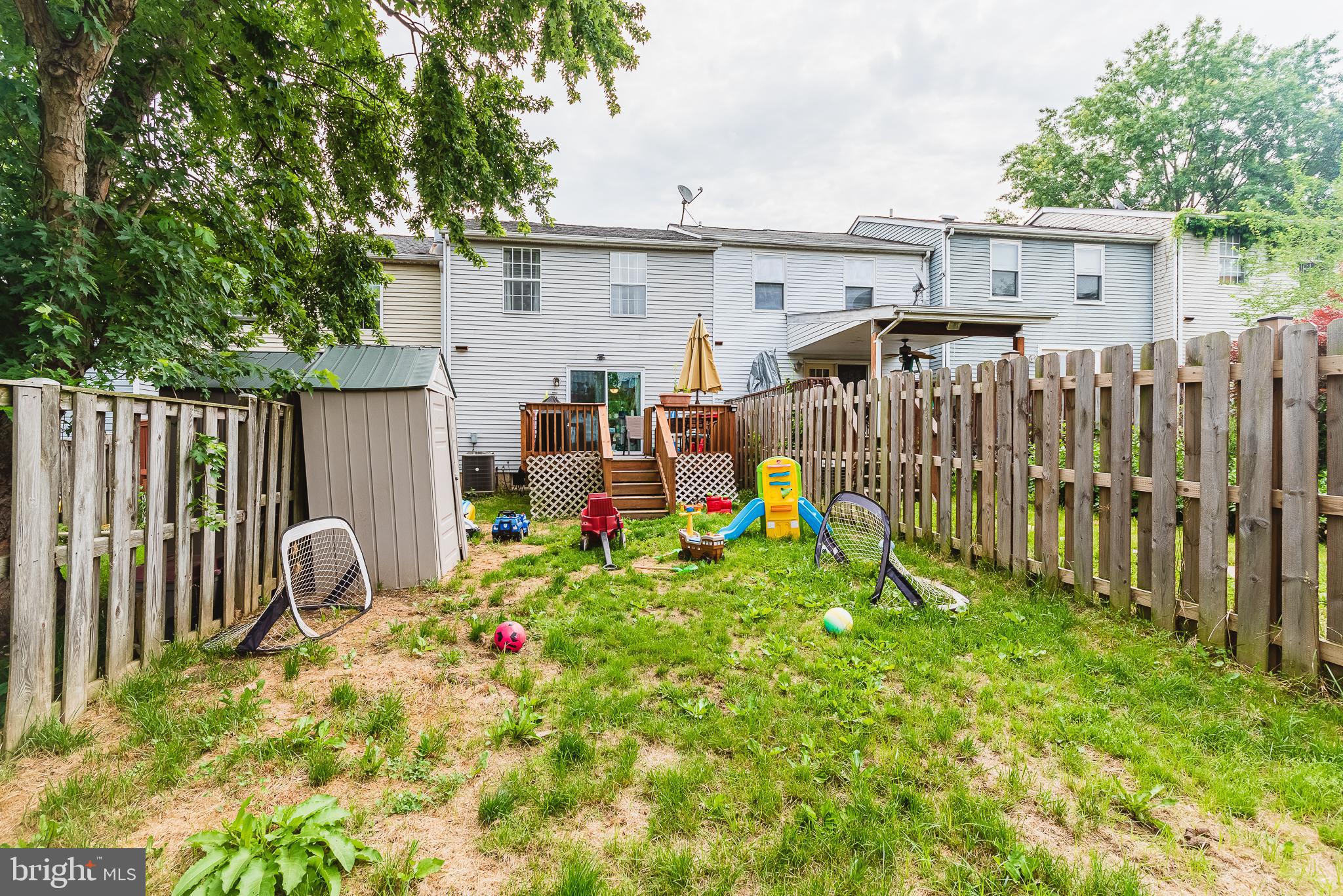 WOODBRIDGE CENTER - Residential