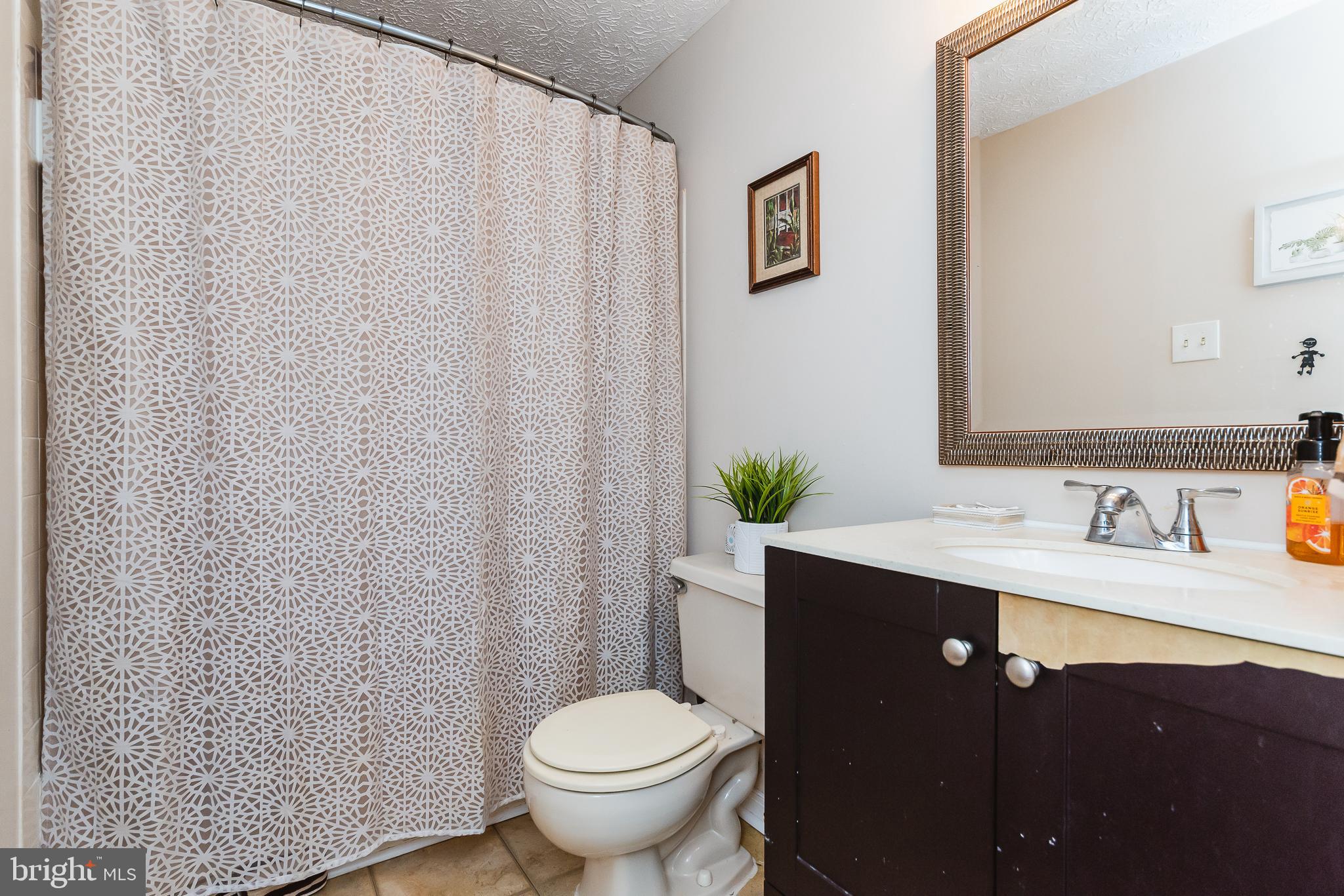 WOODBRIDGE CENTER - Residential