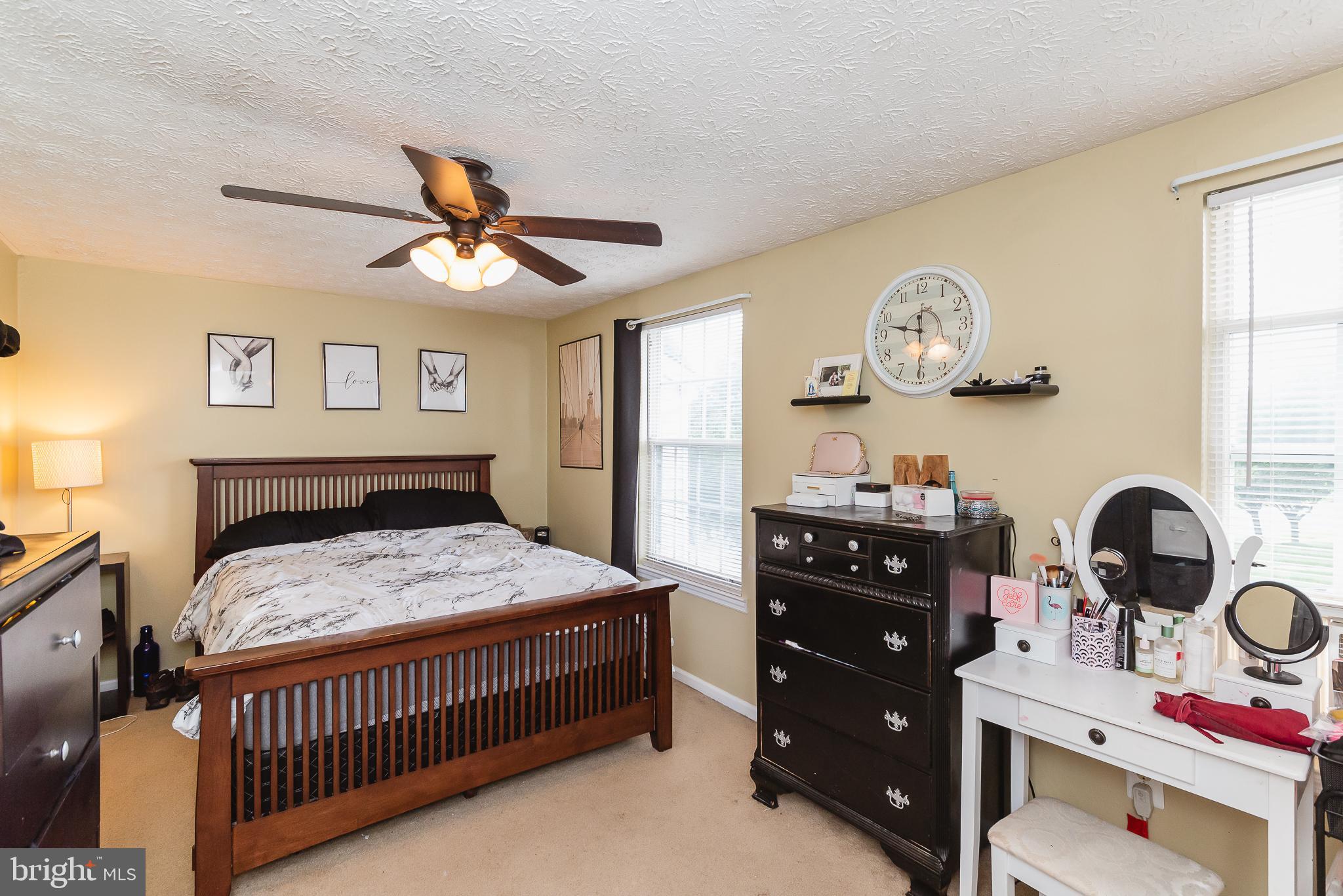 WOODBRIDGE CENTER - Residential