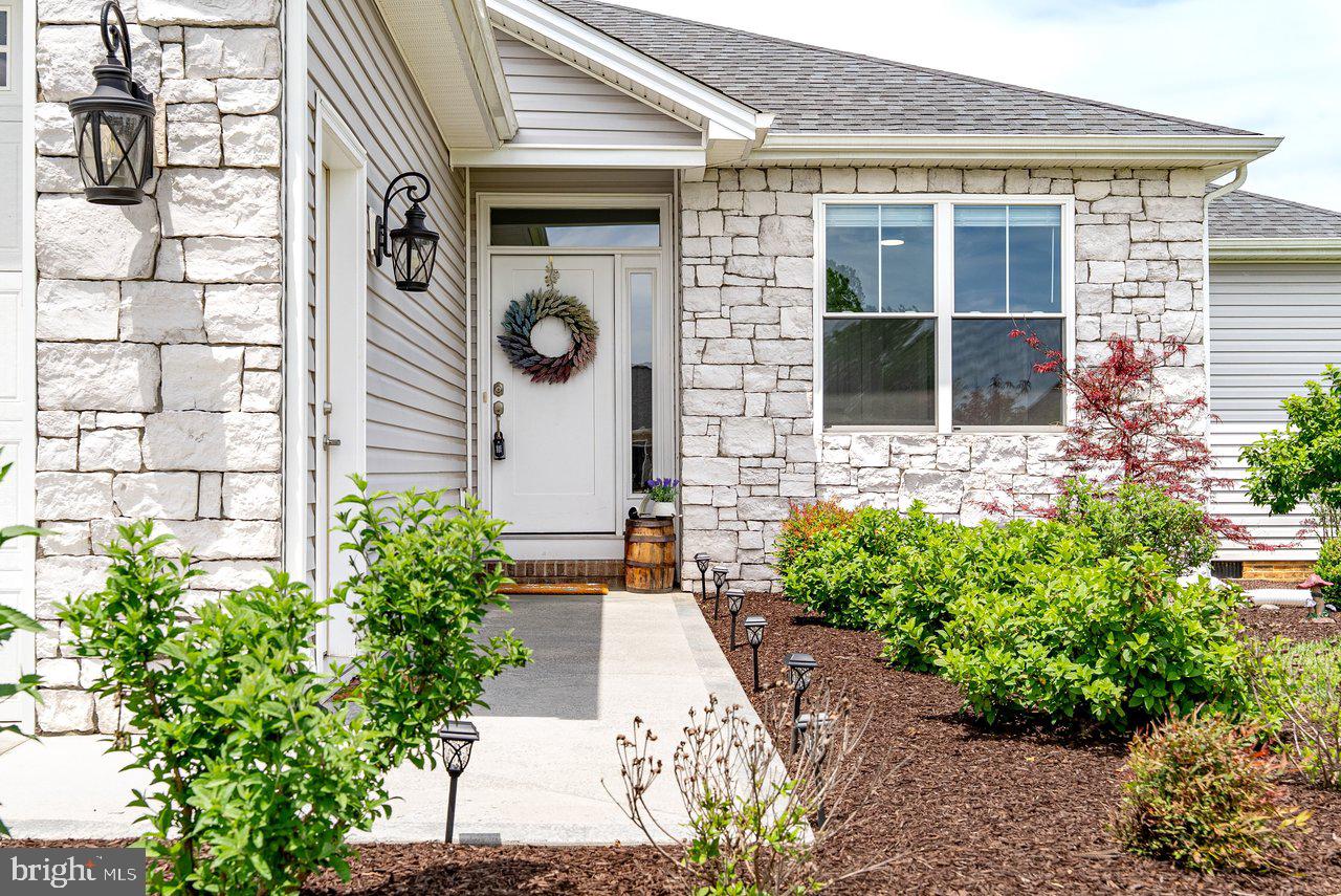 4329 COTSWOLD CT