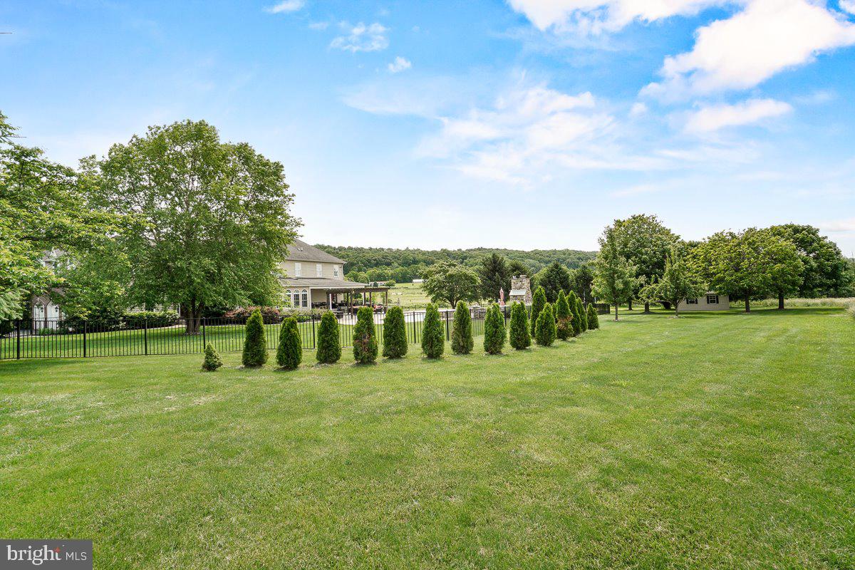 VALLEY VIEW ESTATES - Residential