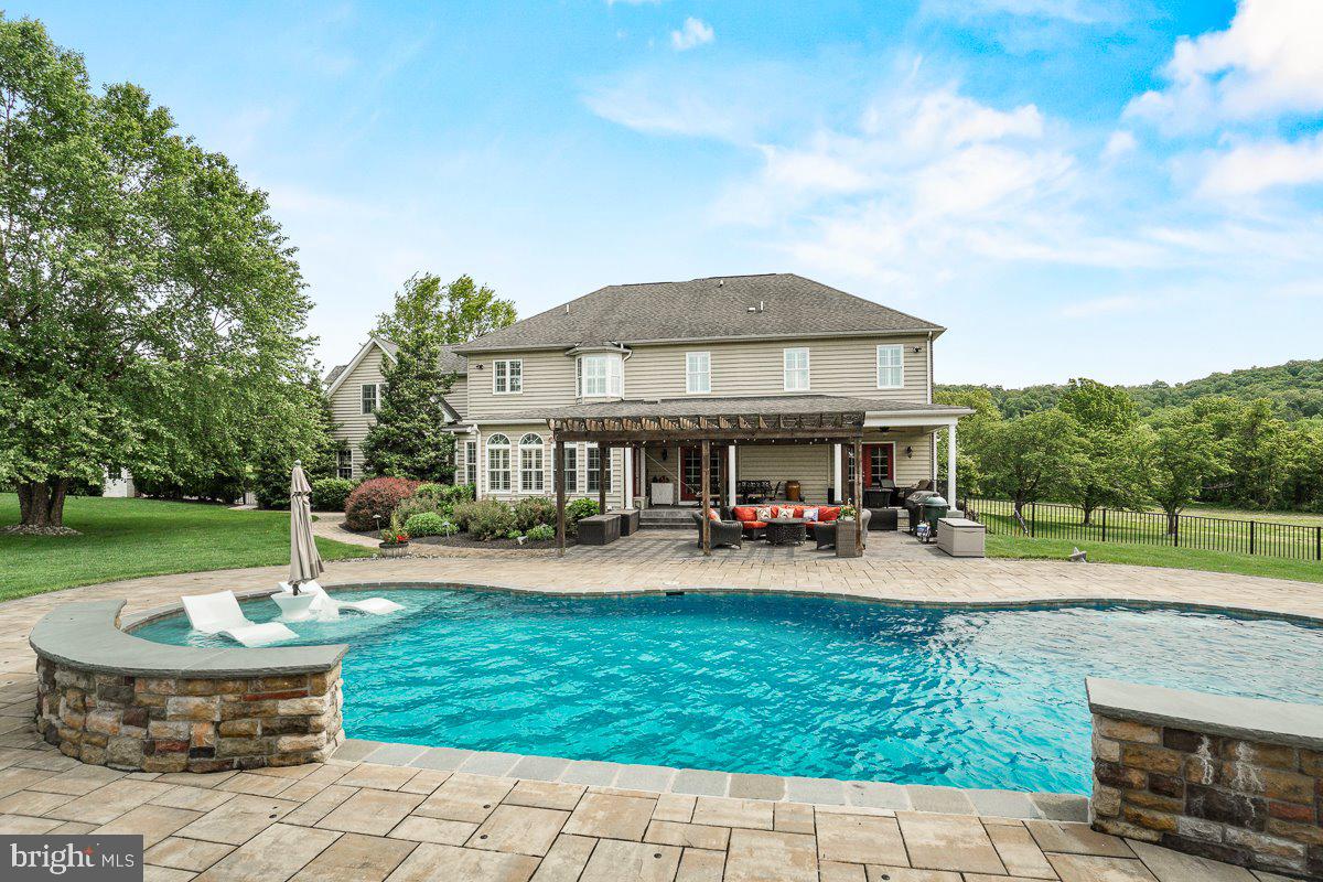 VALLEY VIEW ESTATES - Residential