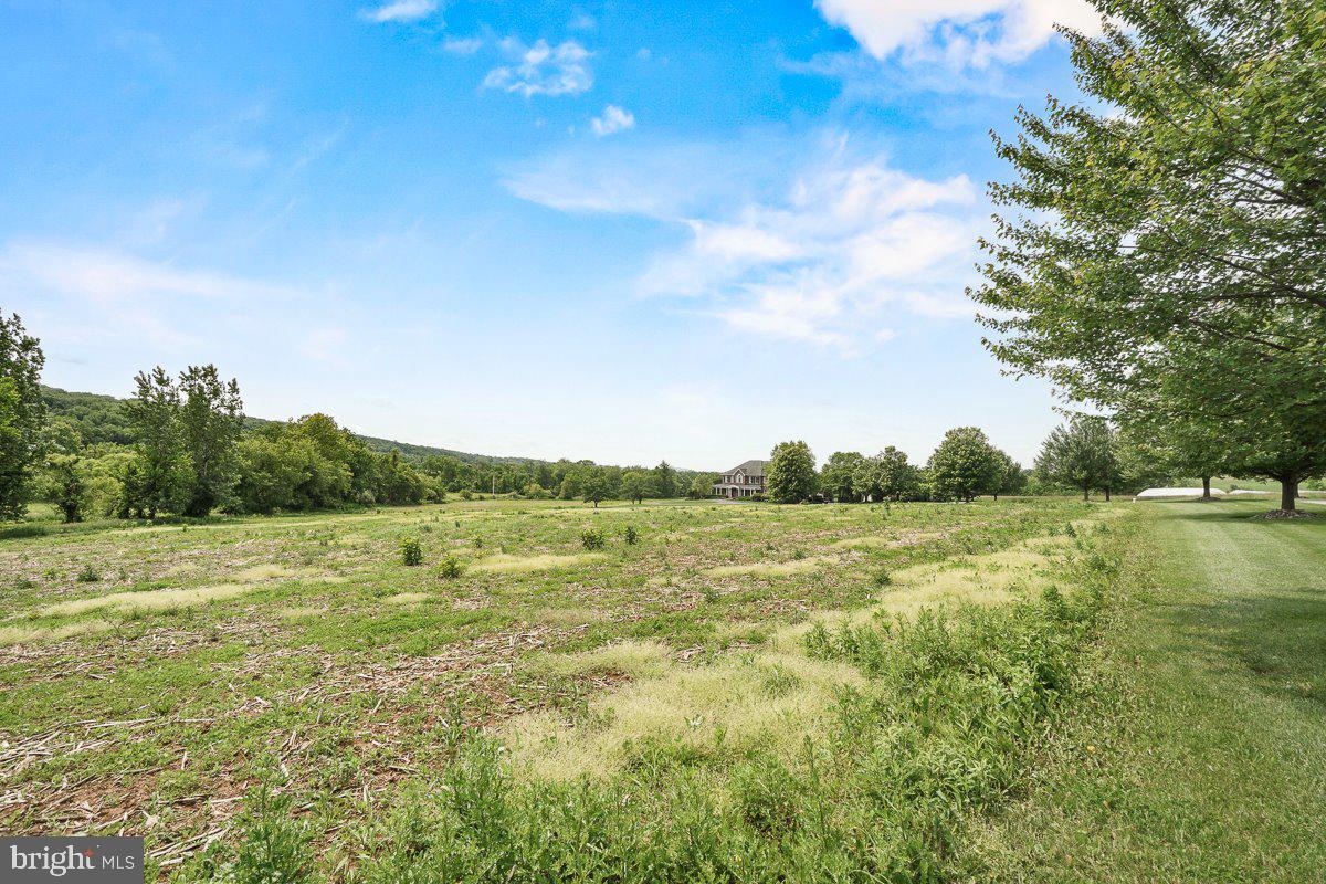 VALLEY VIEW ESTATES - Residential