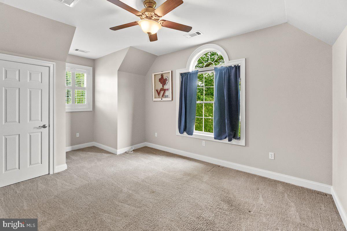 VALLEY VIEW ESTATES - Residential