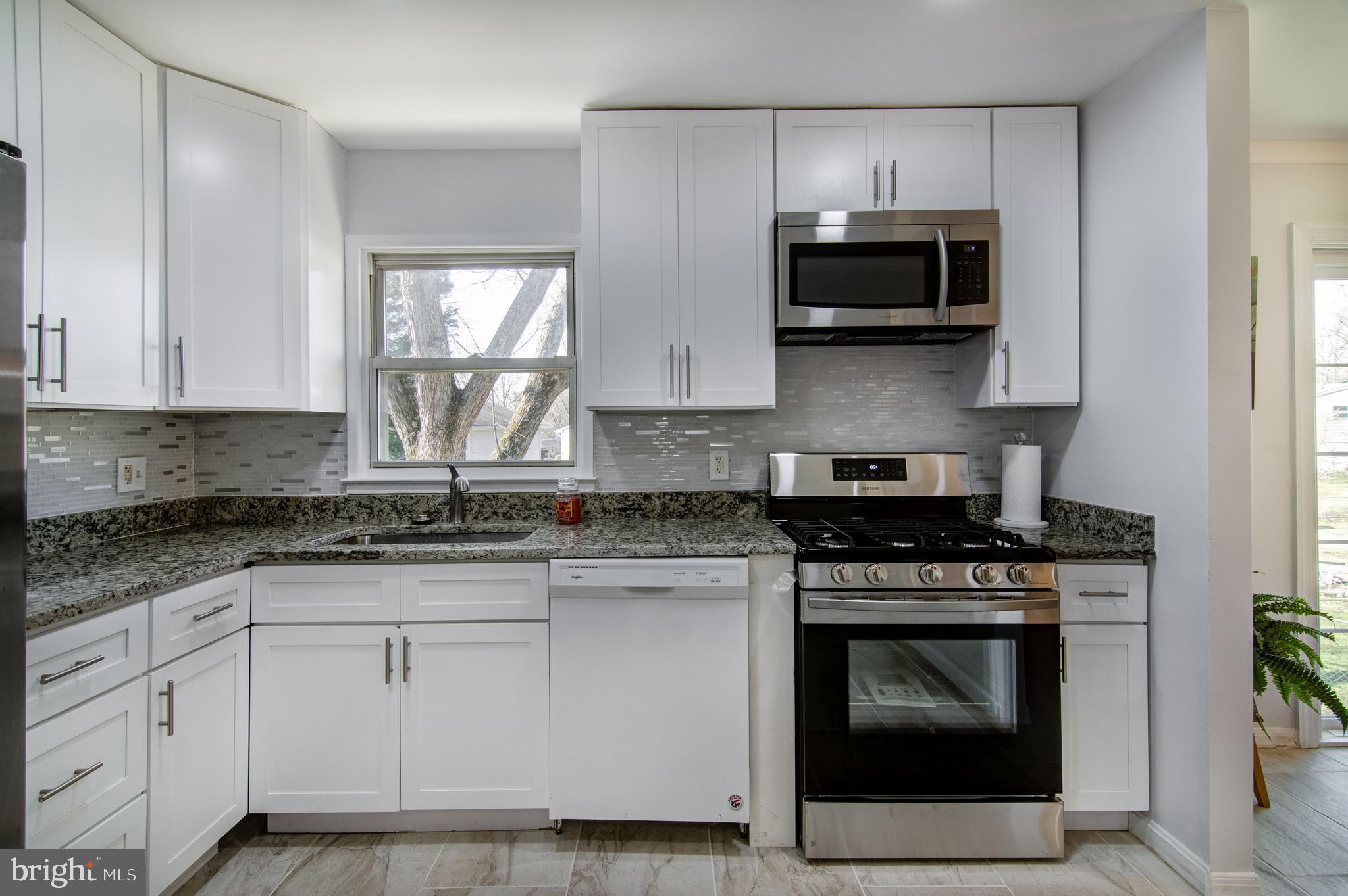 DALE CITY - Residential