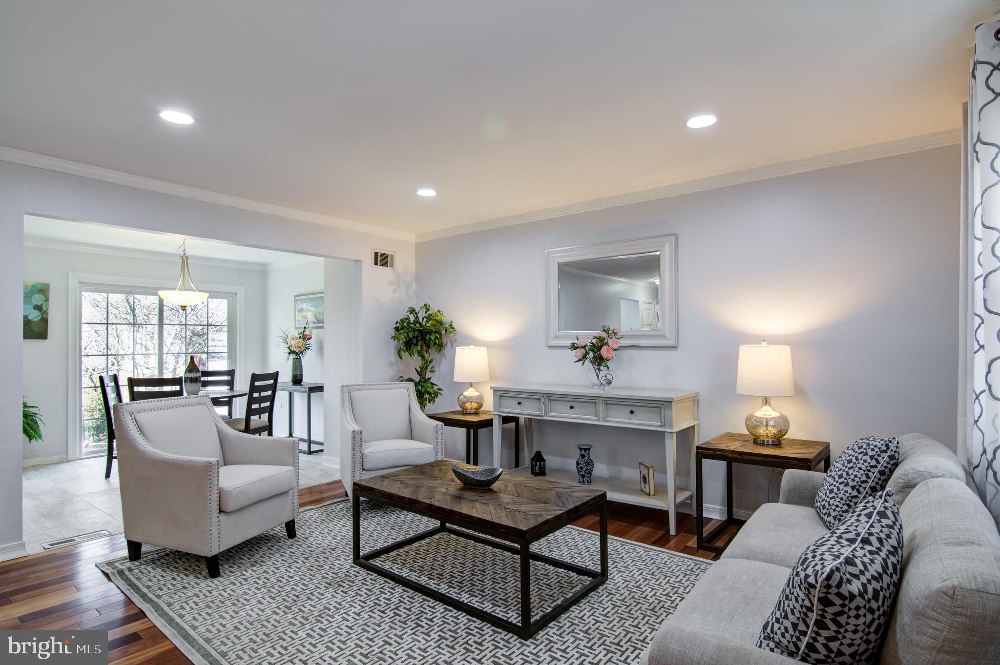 DALE CITY - Residential