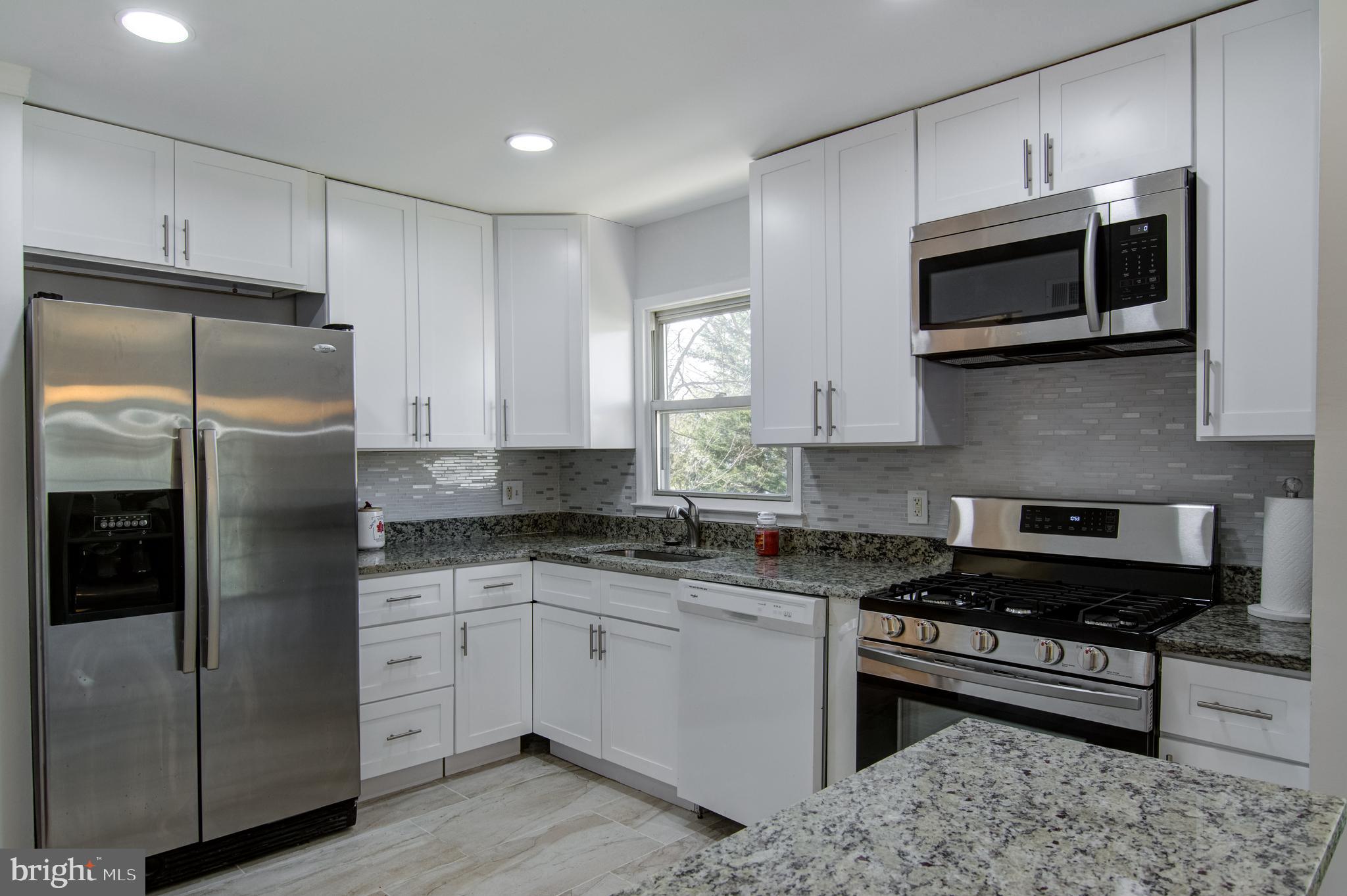 DALE CITY - Residential