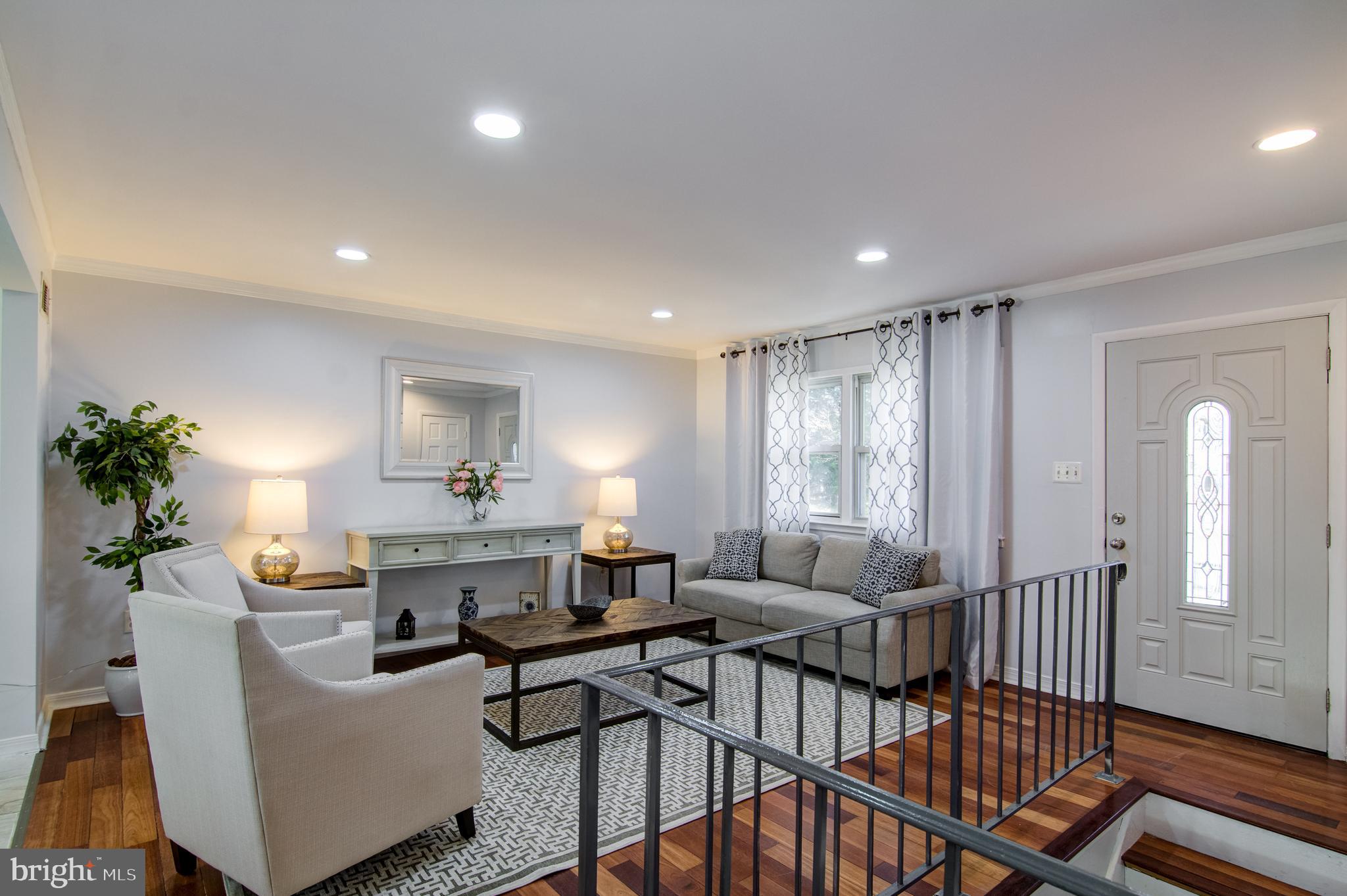 DALE CITY - Residential