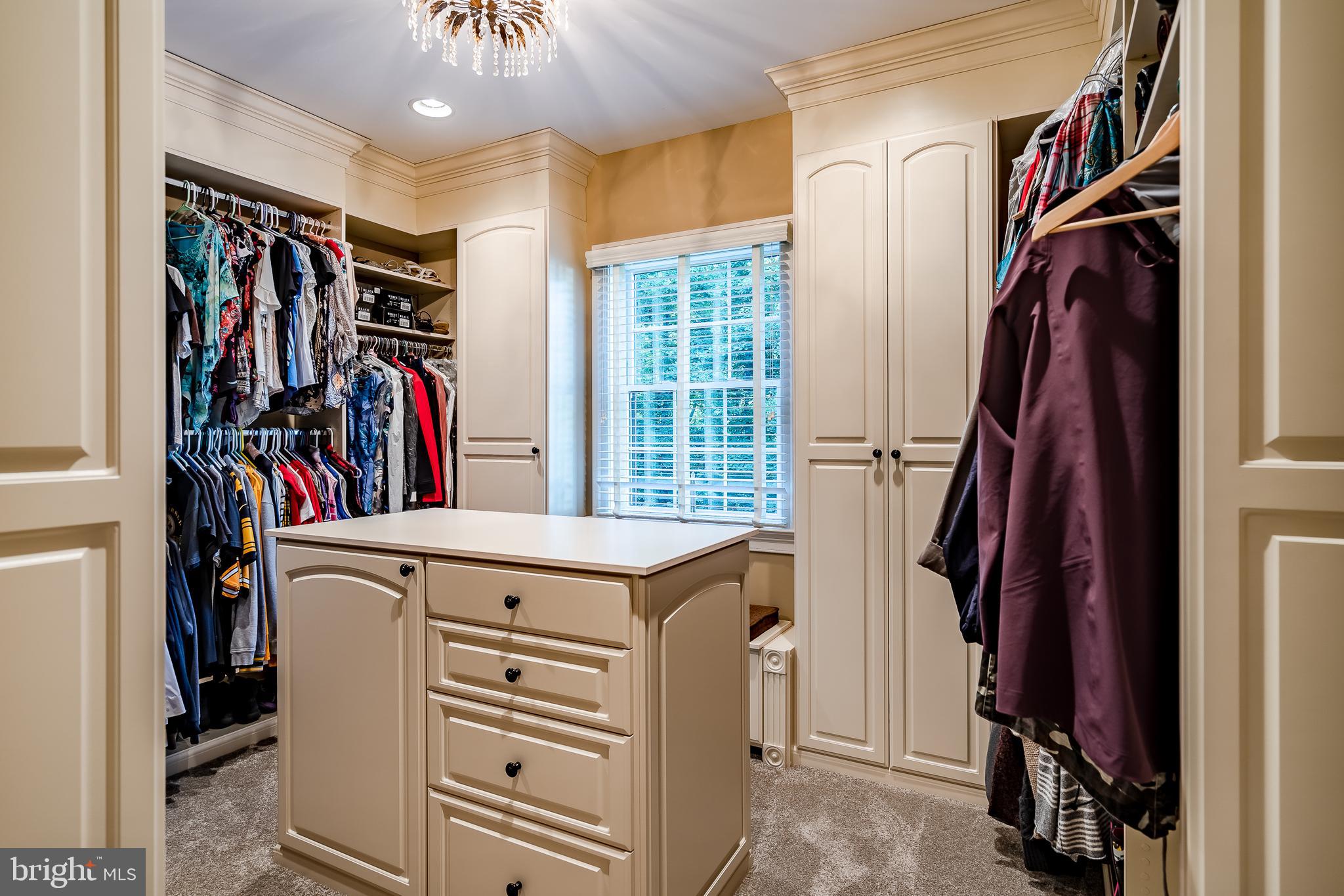 TURNBERRY - Residential