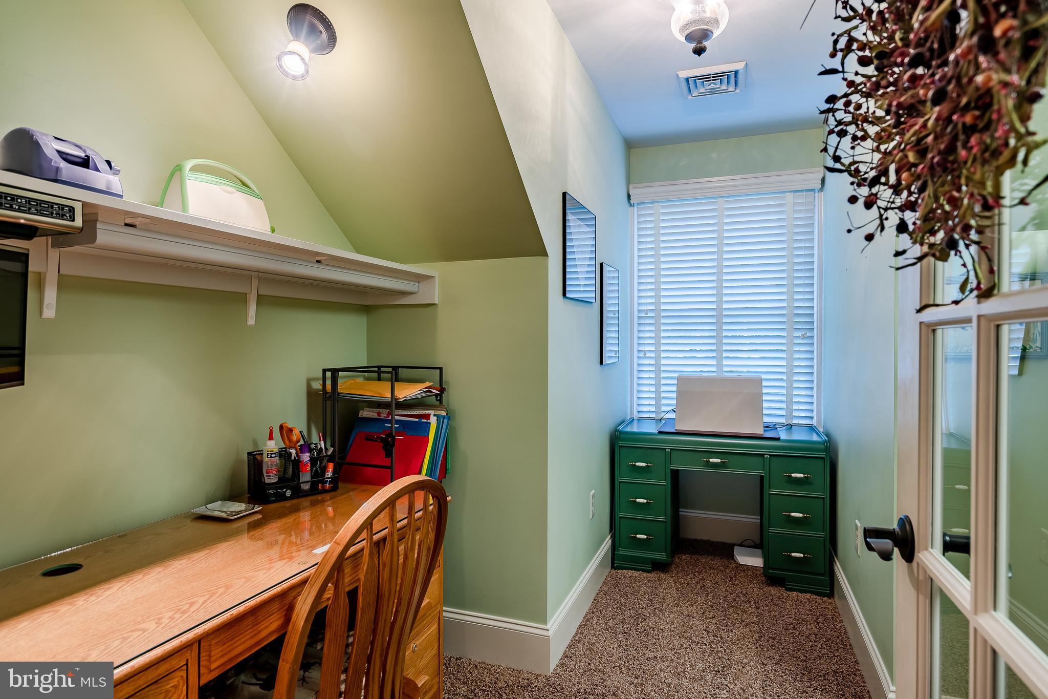 TURNBERRY - Residential