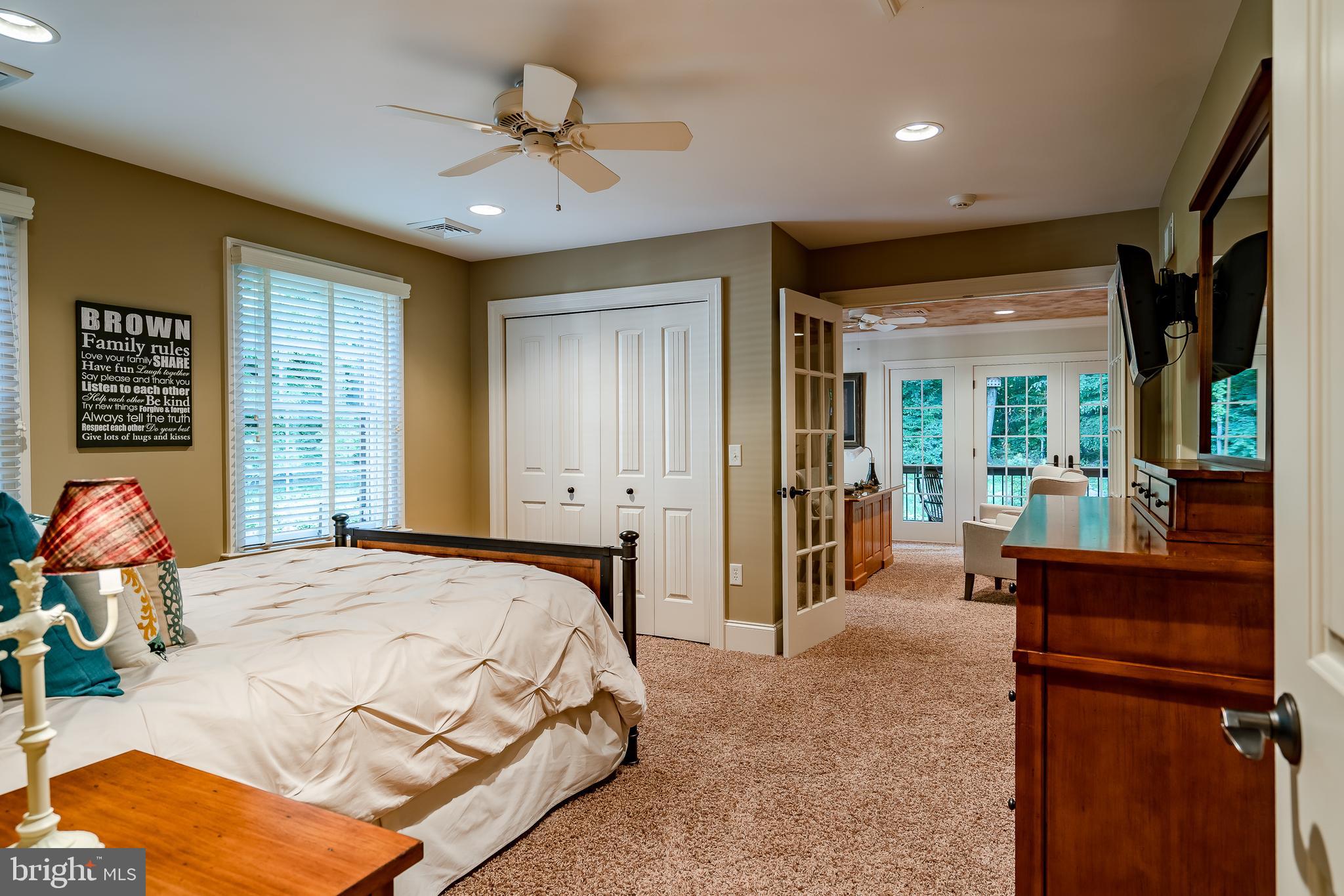 TURNBERRY - Residential