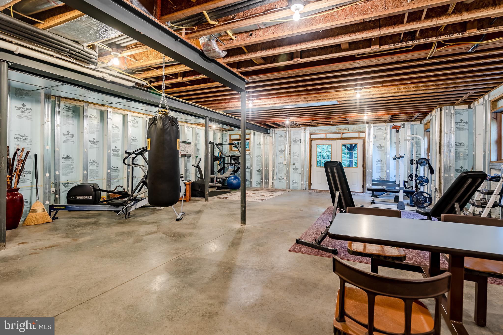 TURNBERRY - Residential