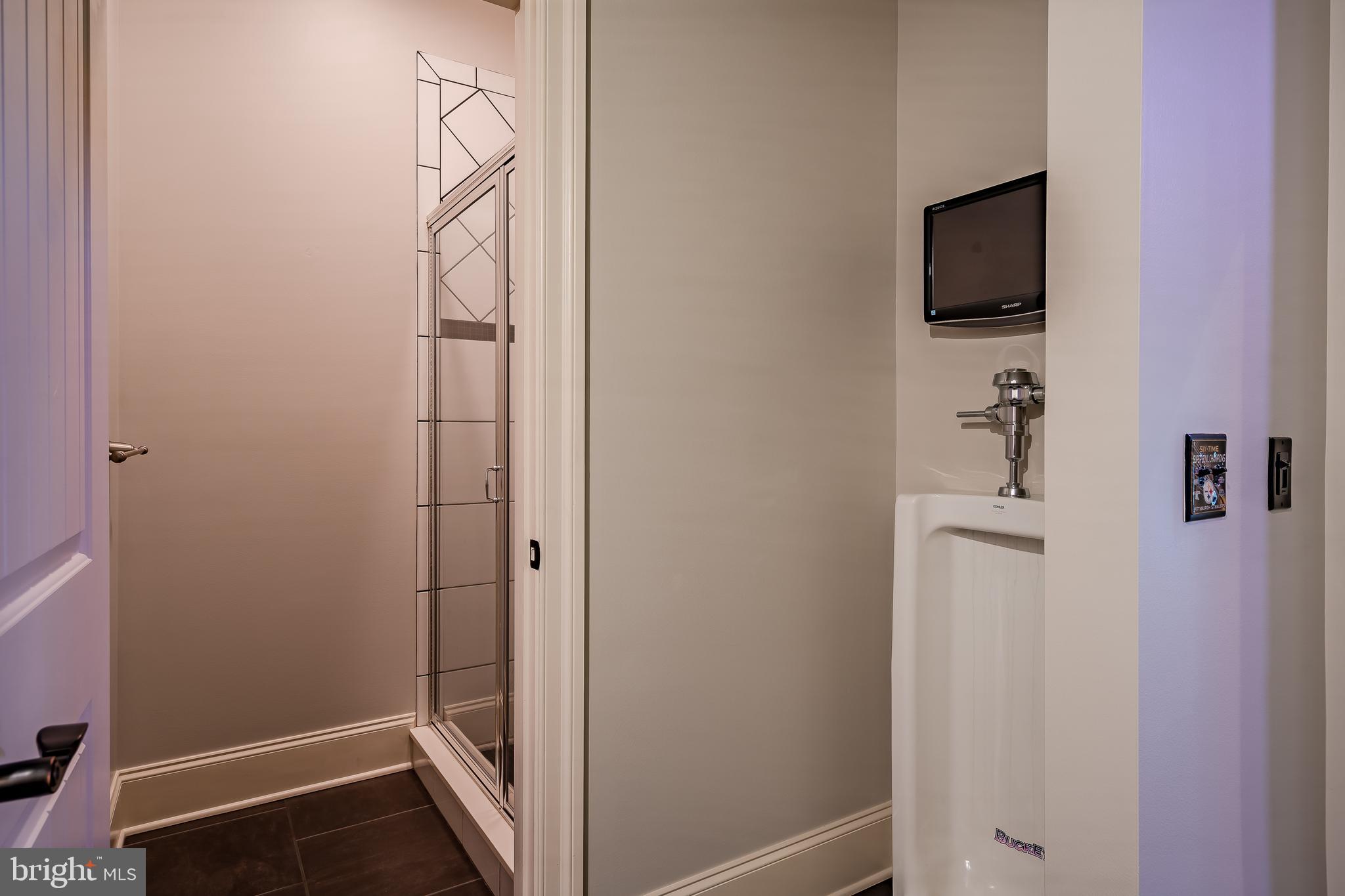 TURNBERRY - Residential