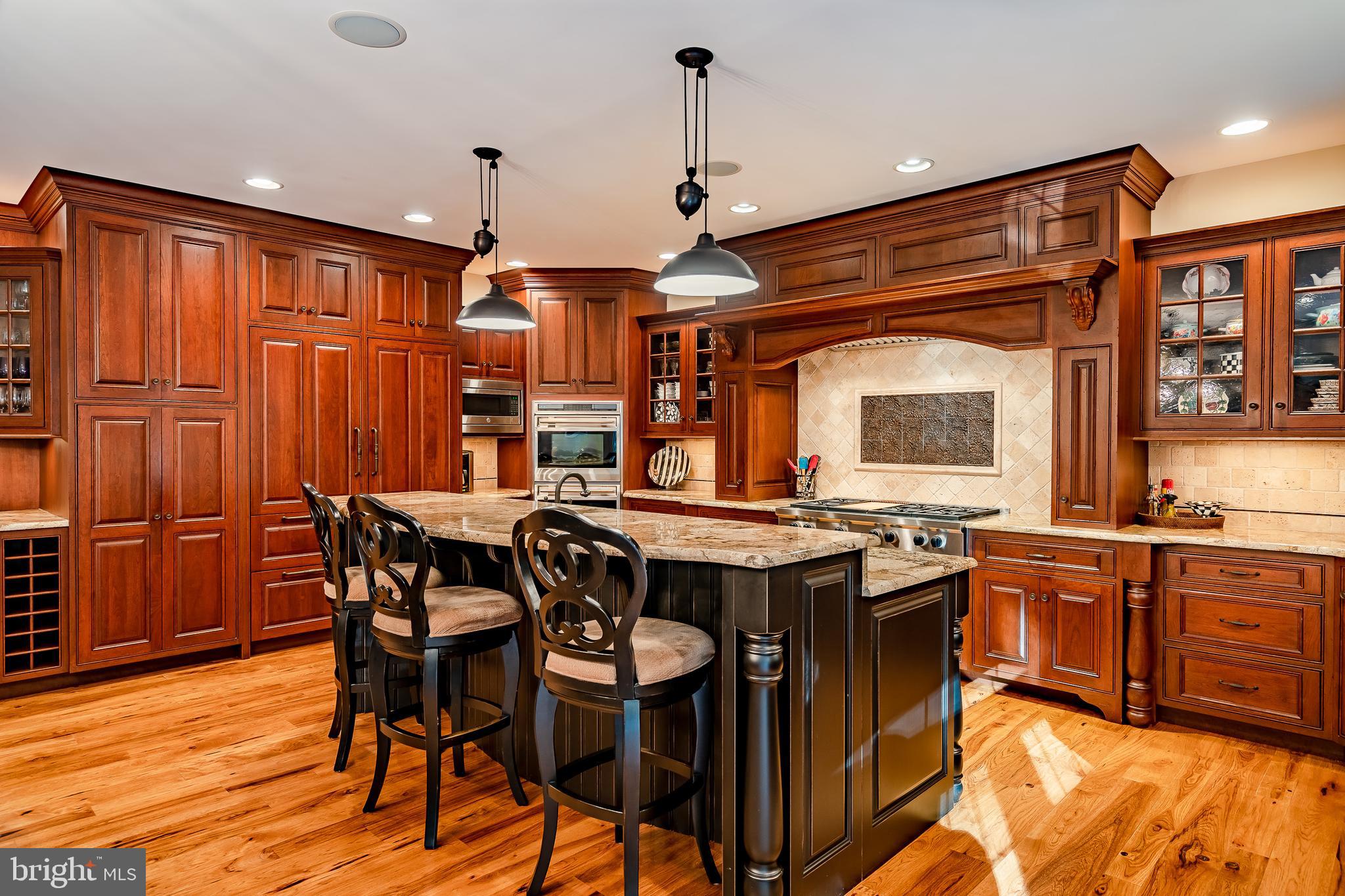 TURNBERRY - Residential