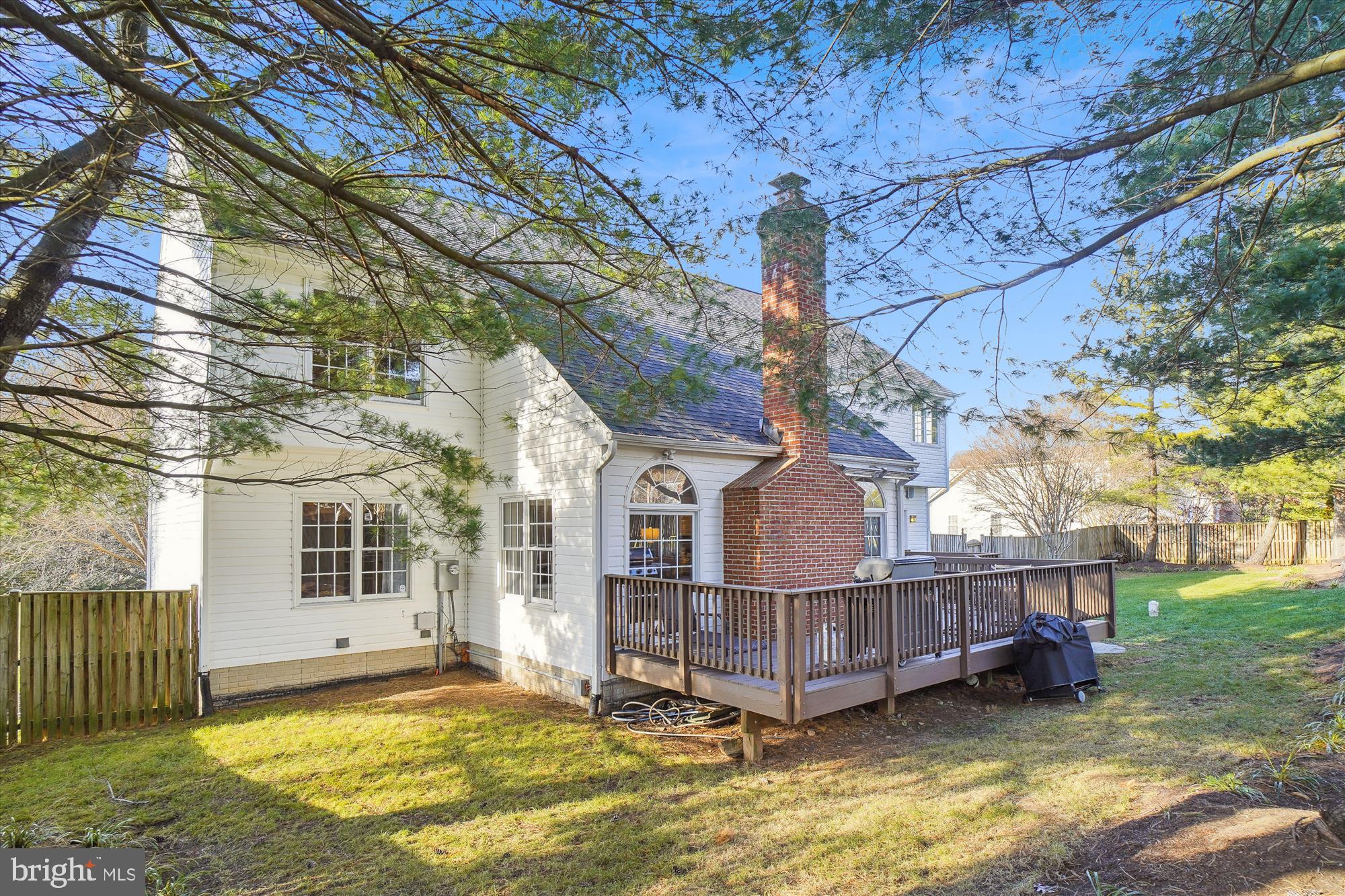 DARNESTOWN OUTSIDE - Residential