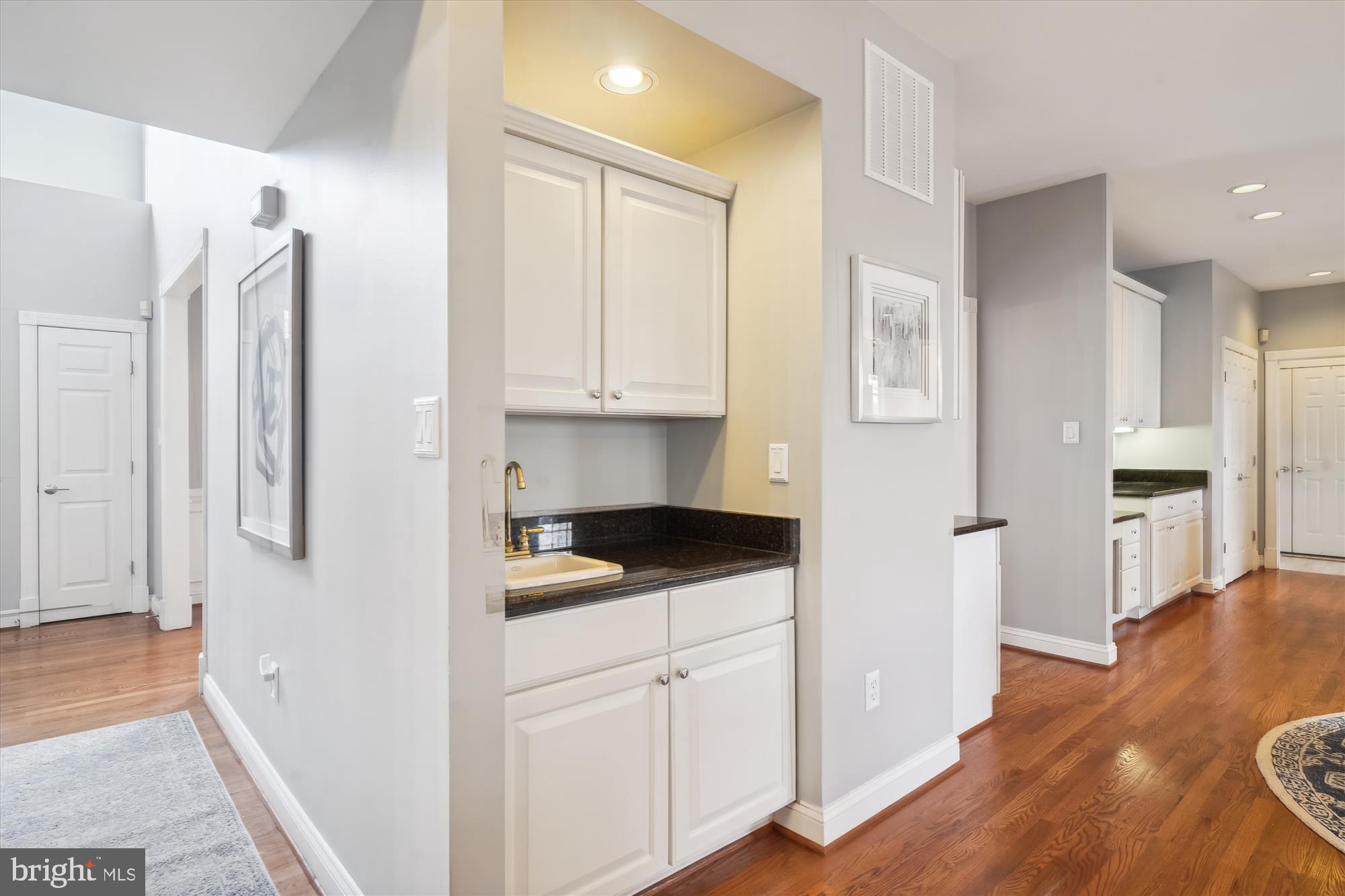 DARNESTOWN OUTSIDE - Residential