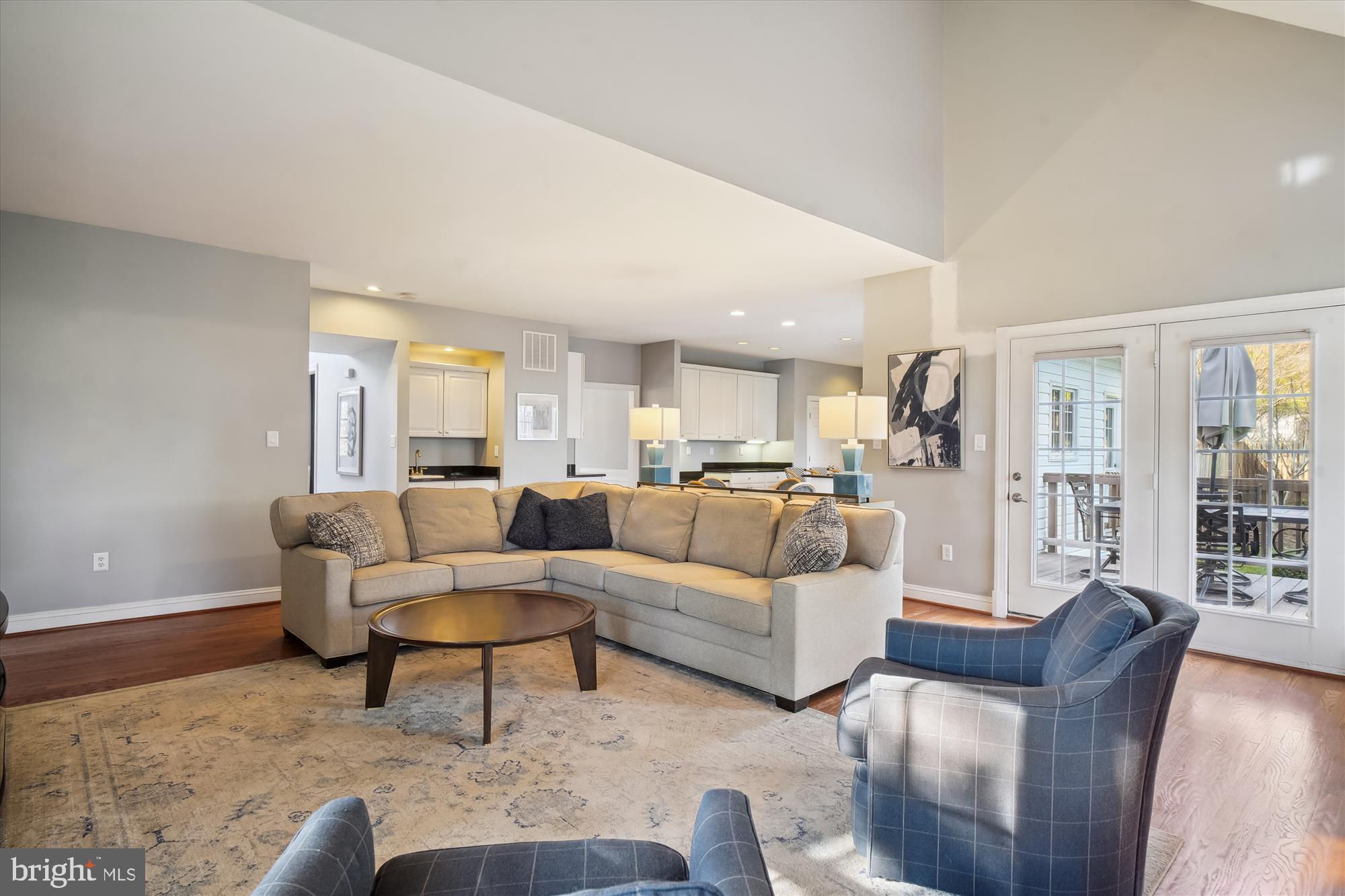 DARNESTOWN OUTSIDE - Residential