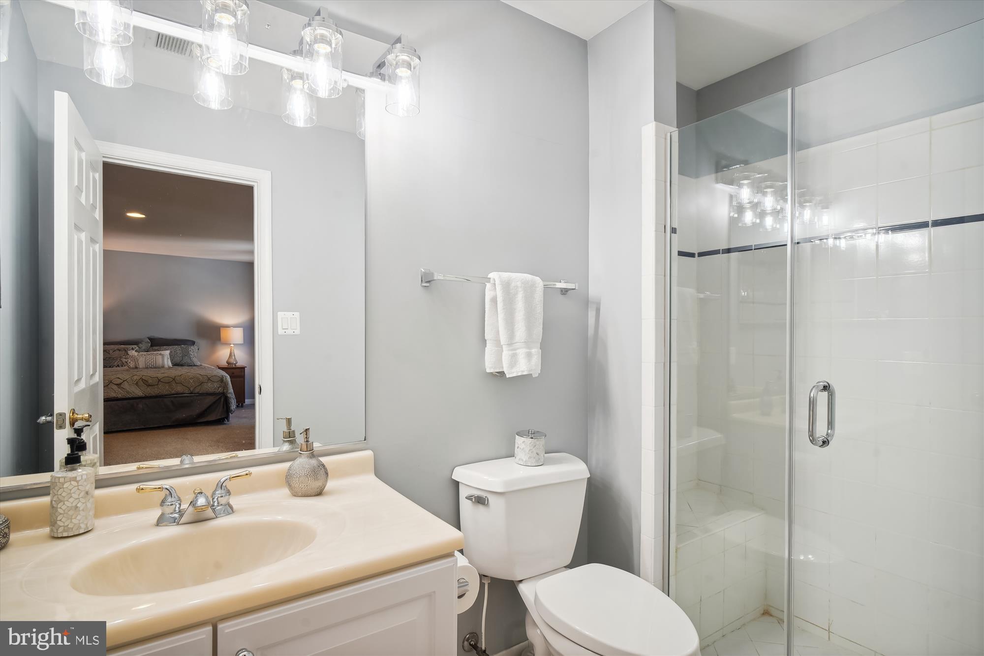 DARNESTOWN OUTSIDE - Residential