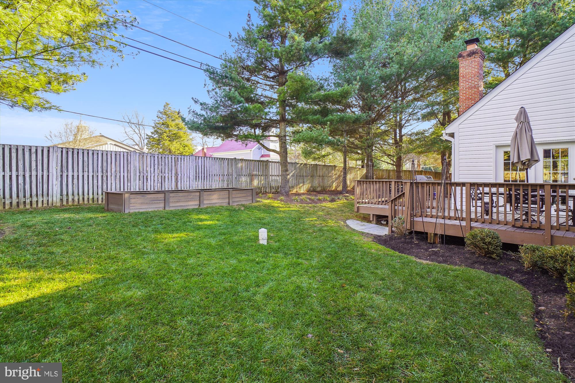 DARNESTOWN OUTSIDE - Residential