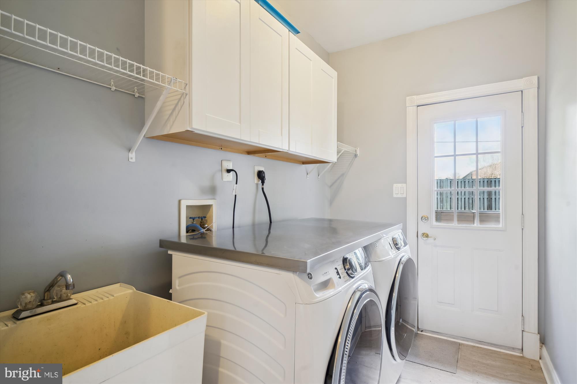 DARNESTOWN OUTSIDE - Residential