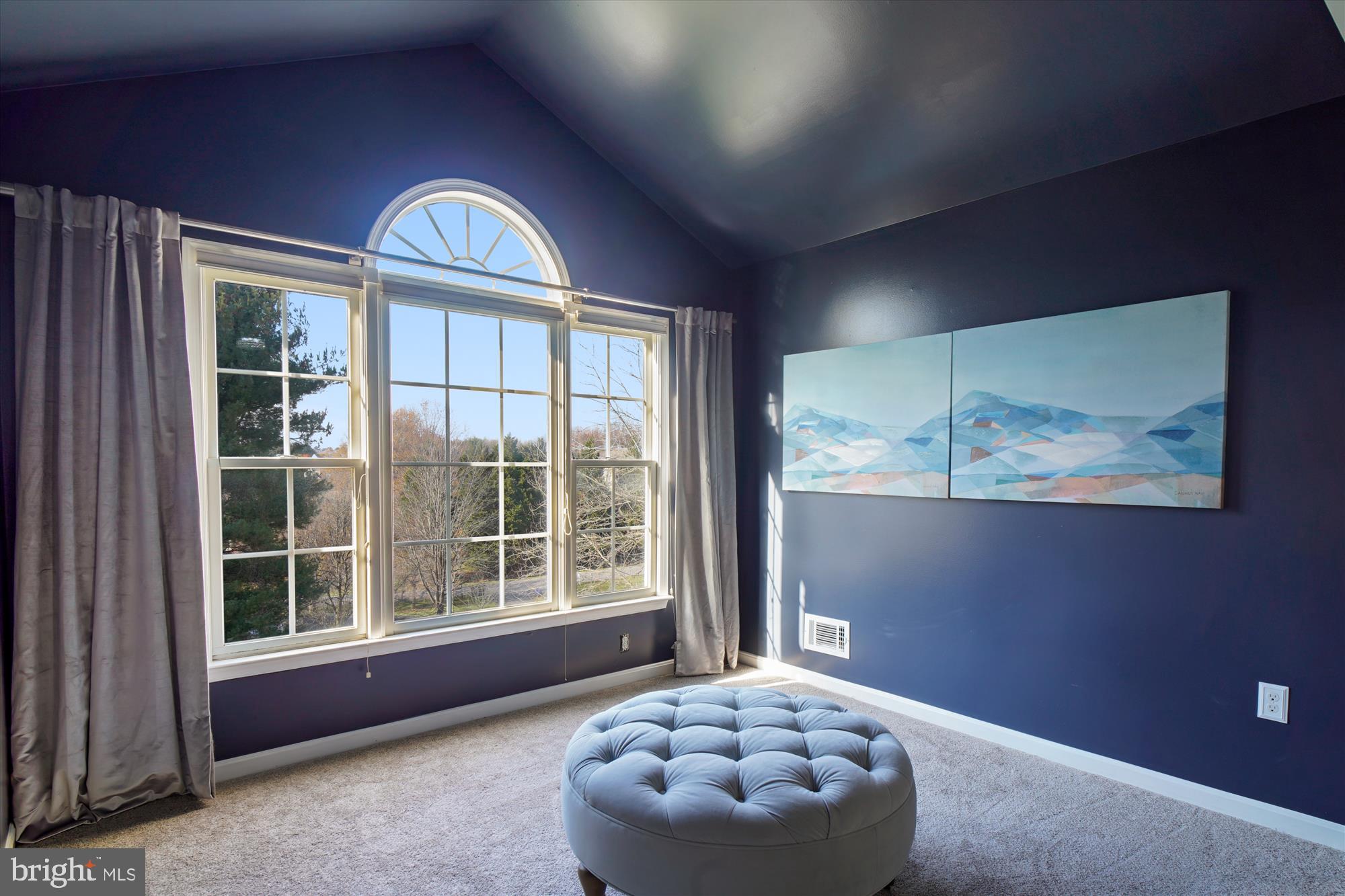 DARNESTOWN OUTSIDE - Residential