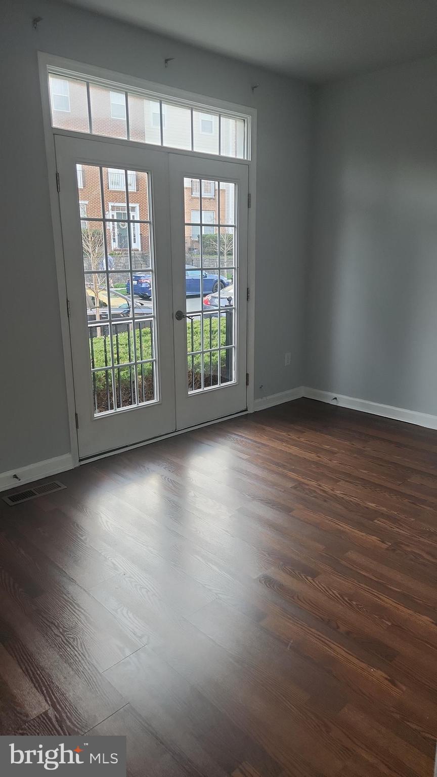 LEESBOROUGH - Residential