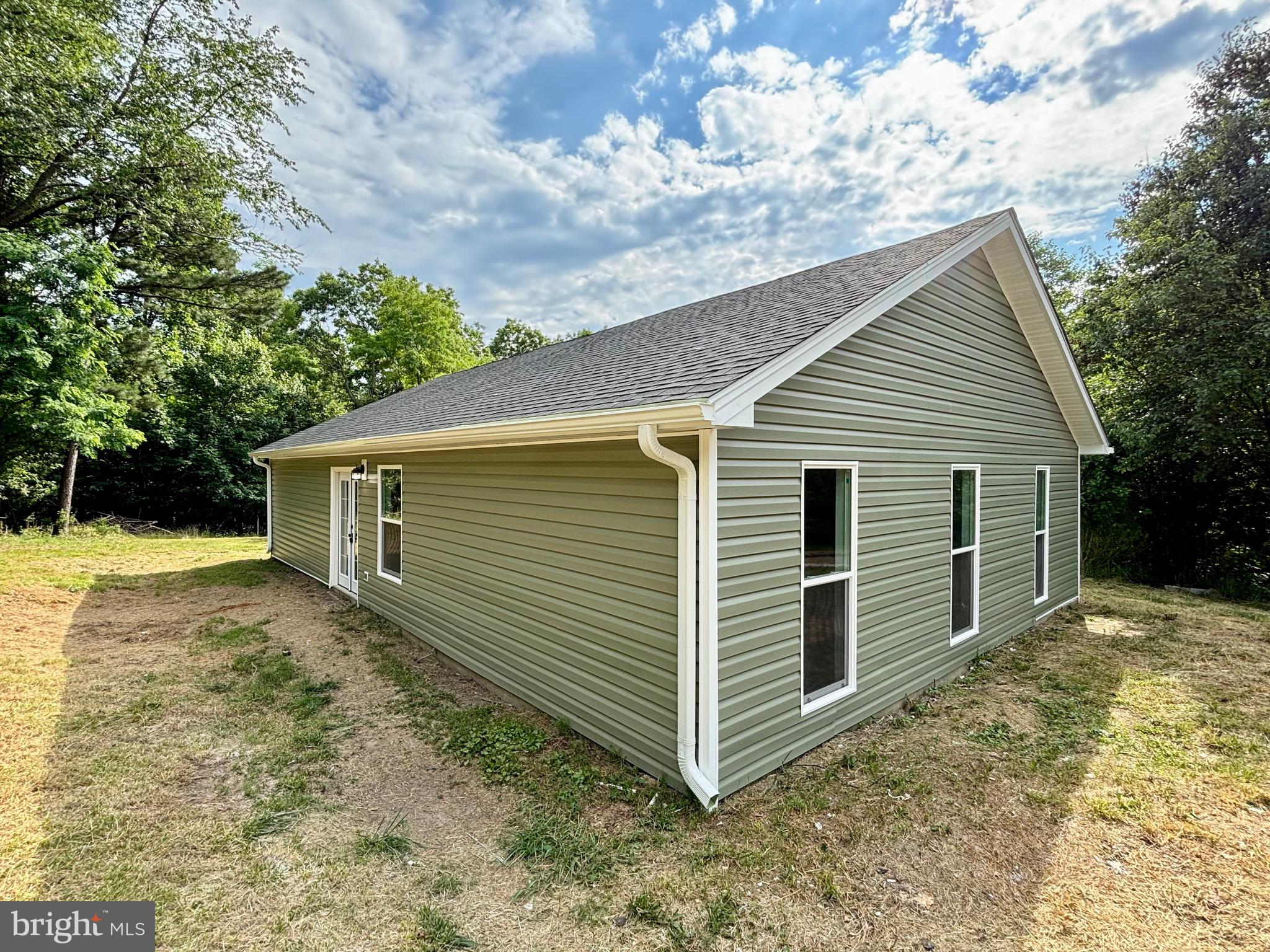 SLEEPY CREEK MOUNTAIN RETREAT - Residential