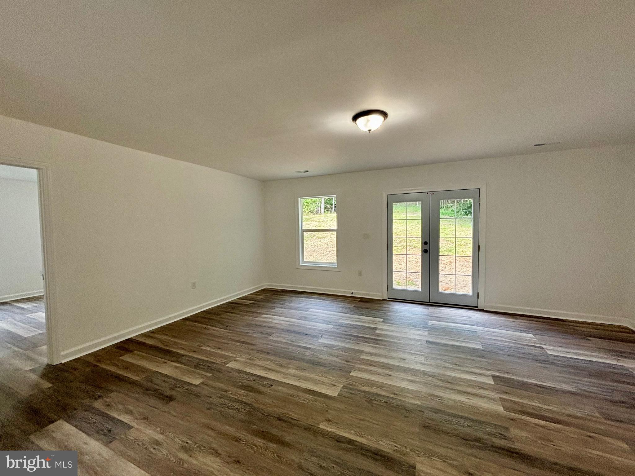 SLEEPY CREEK MOUNTAIN RETREAT - Residential