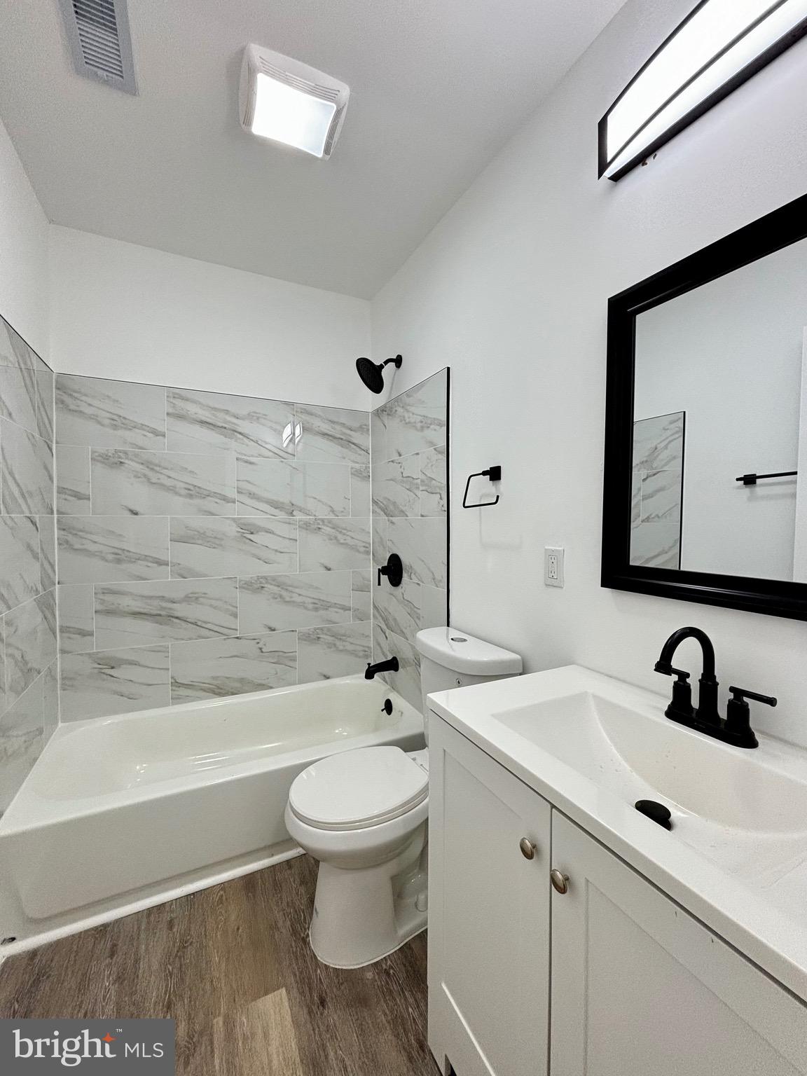 SLEEPY CREEK MOUNTAIN RETREAT - Residential