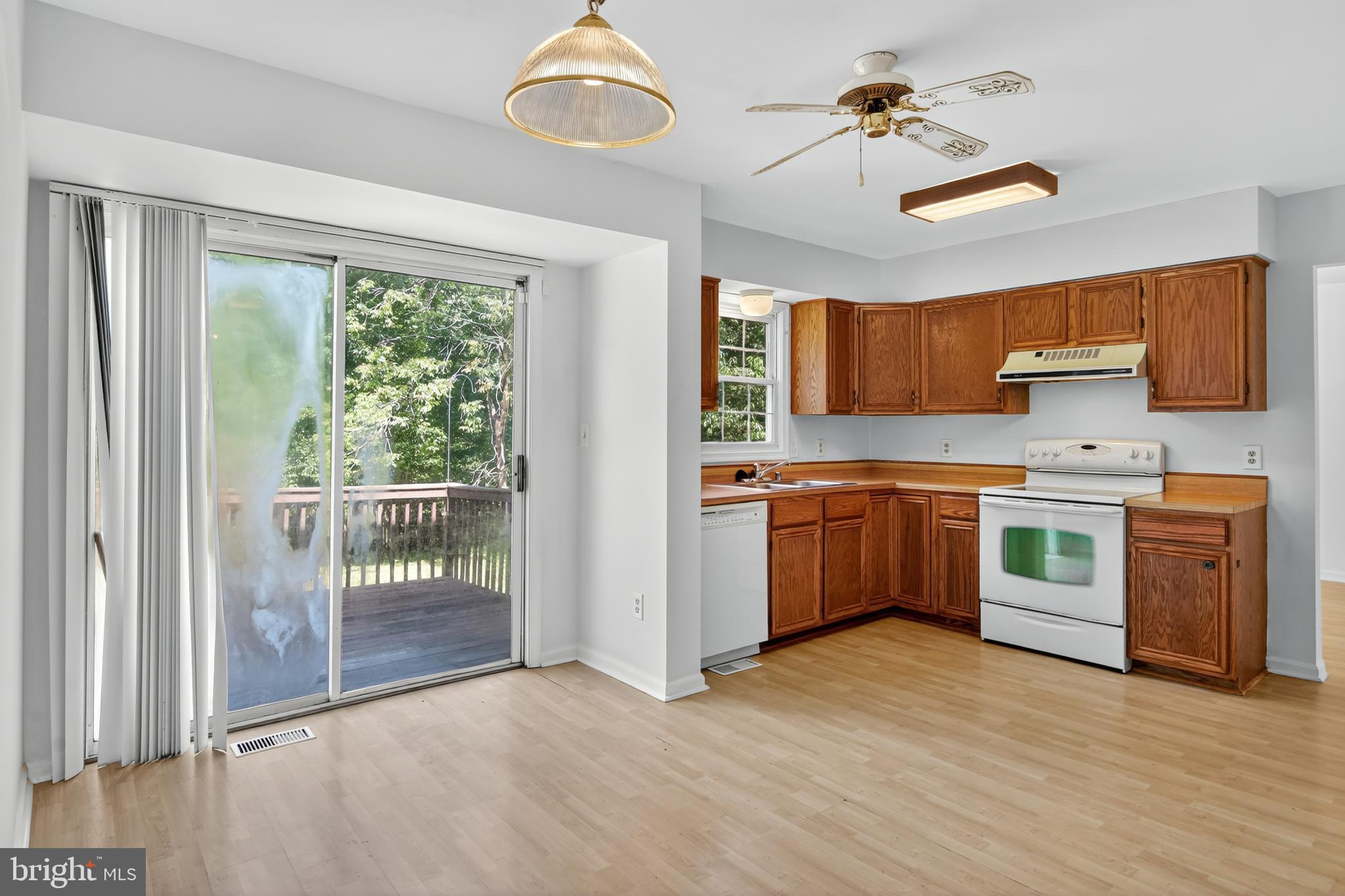 ENCHANTED WOODS - Residential