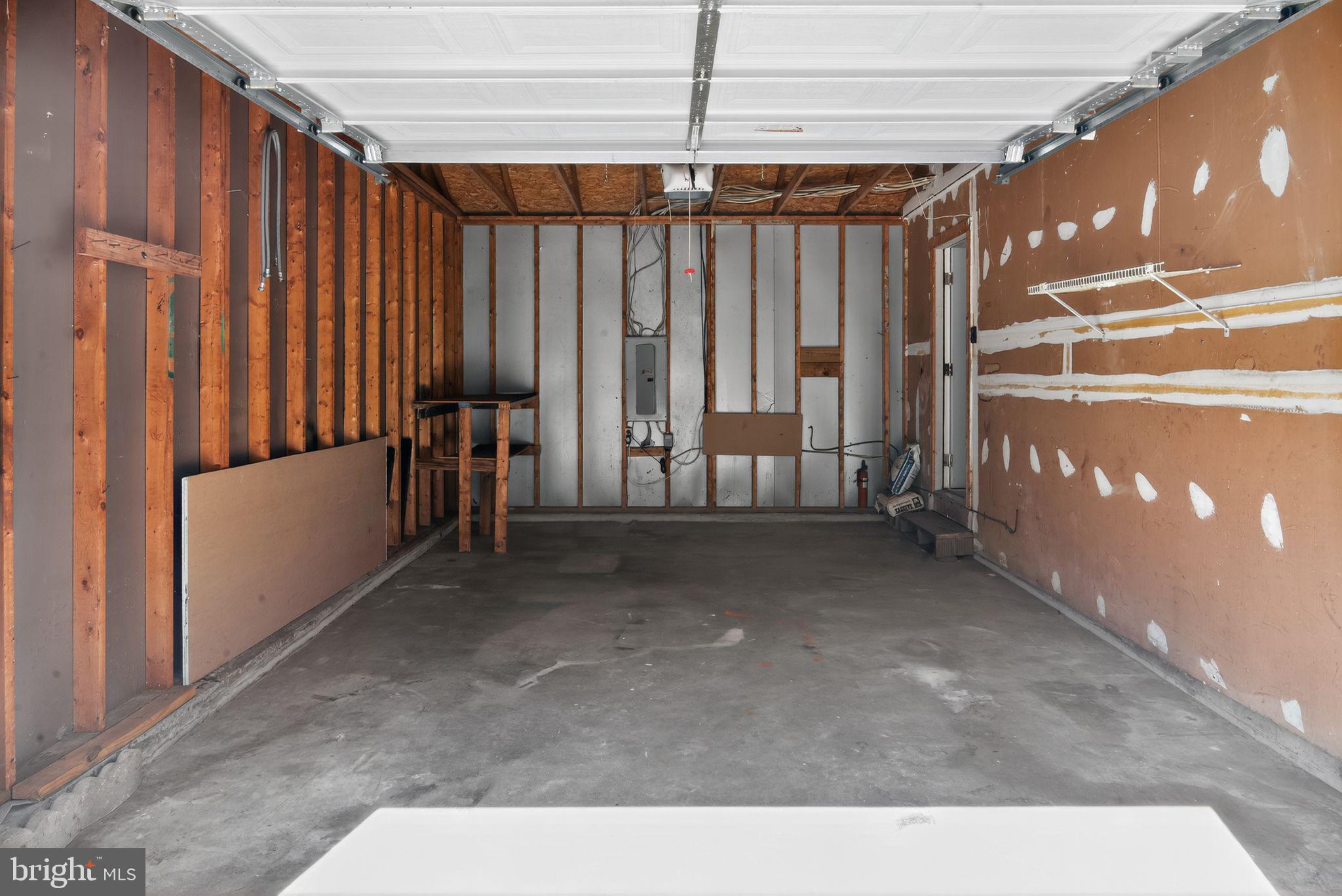 ENCHANTED WOODS - Residential