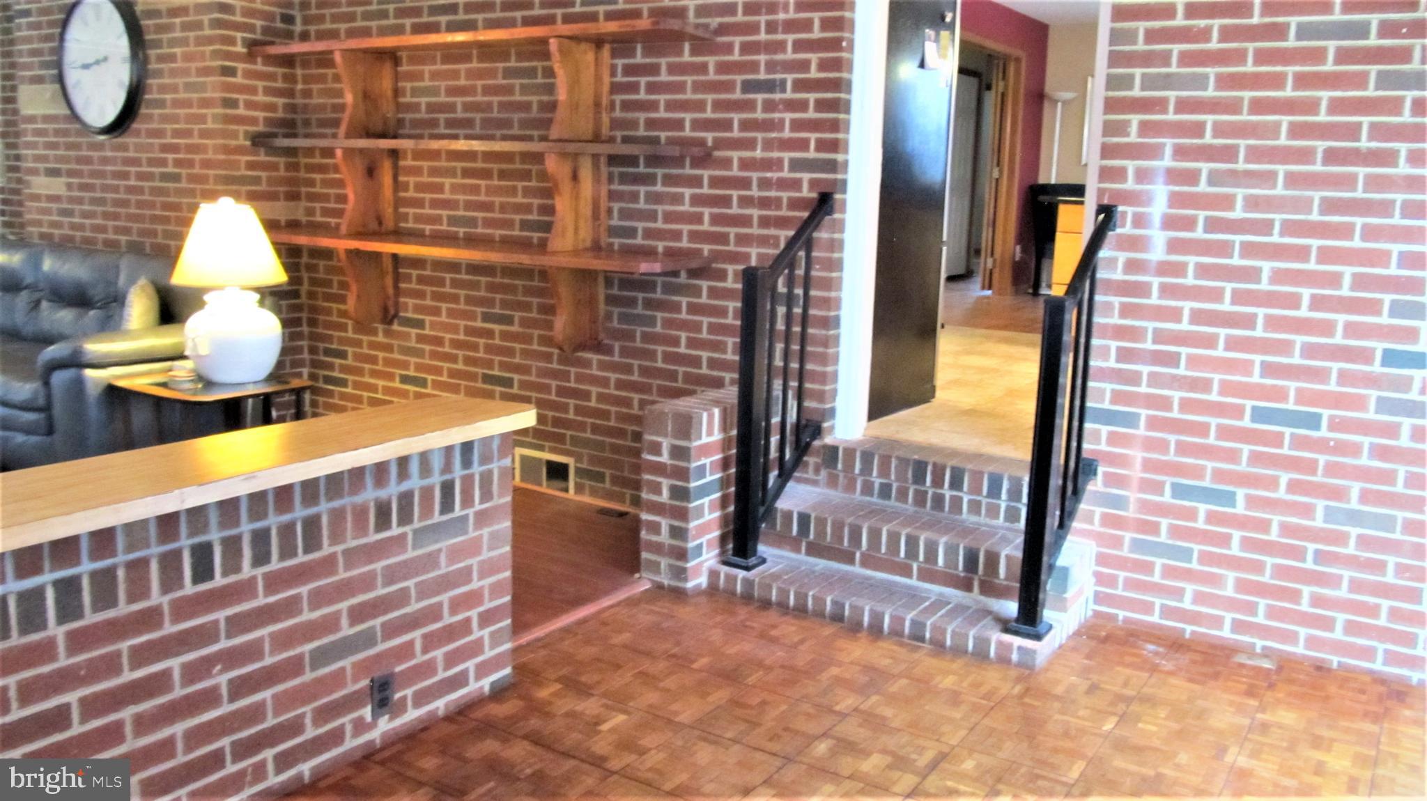 LINTHICUM HEIGHTS - Residential