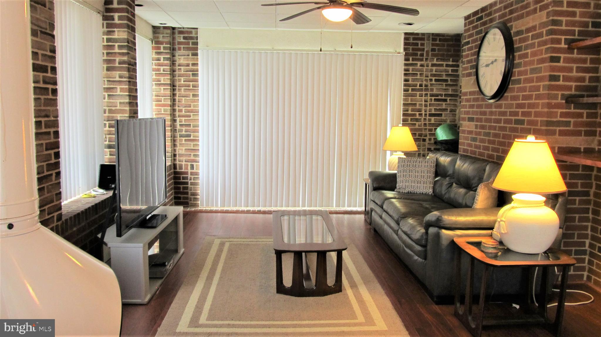 LINTHICUM HEIGHTS - Residential