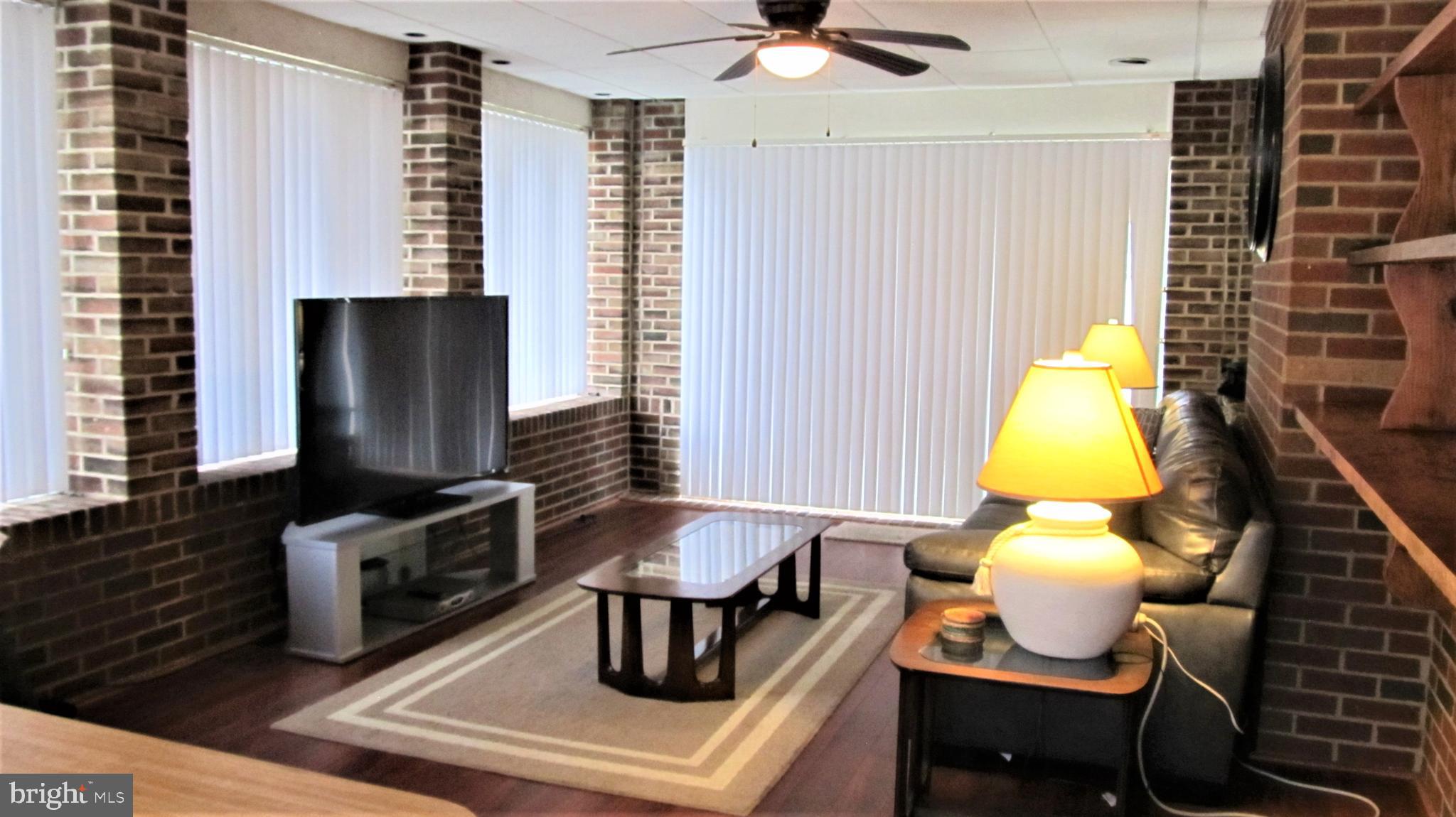 LINTHICUM HEIGHTS - Residential