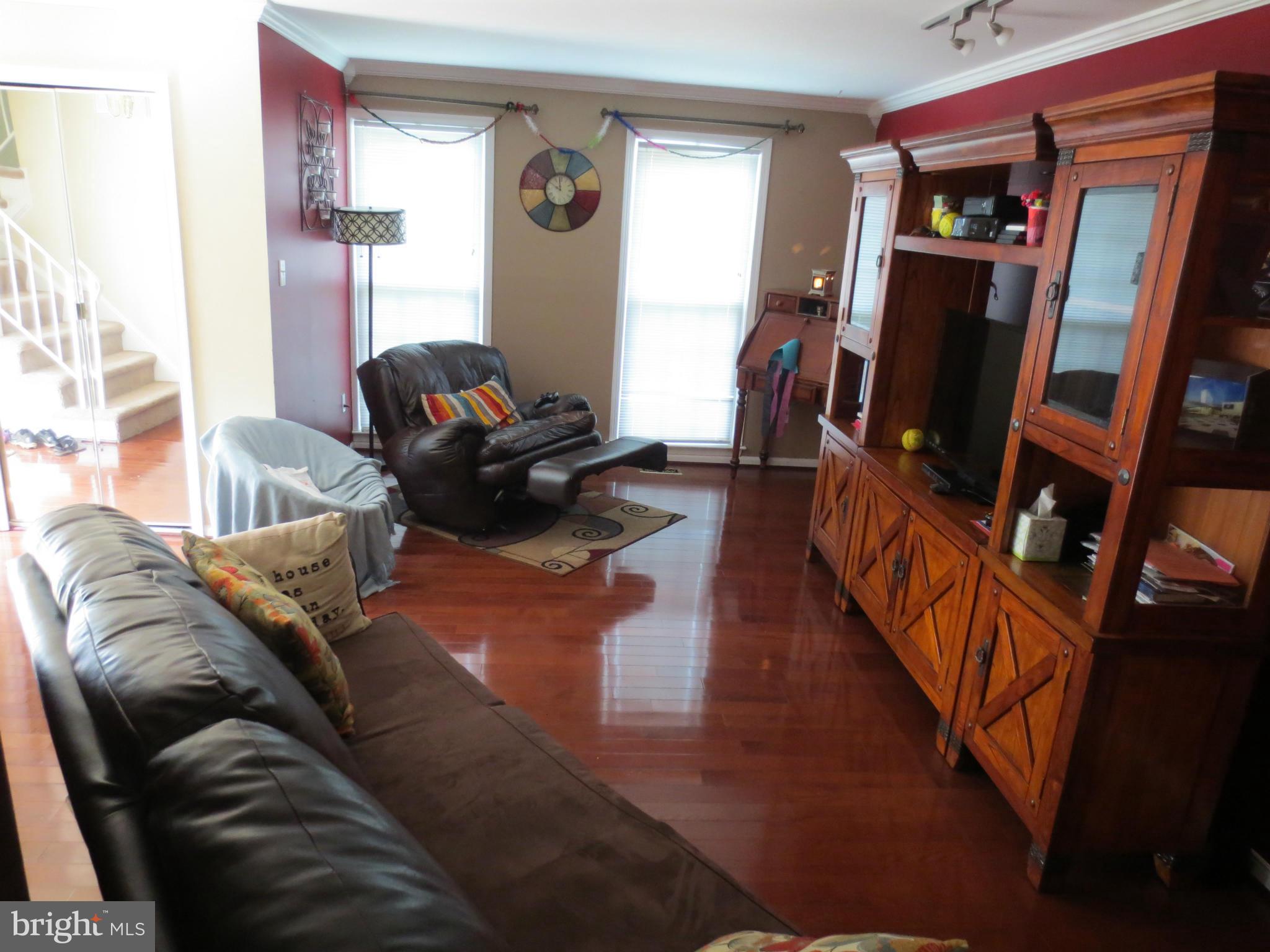 OLD MILL COMMUNITY - Residential Lease