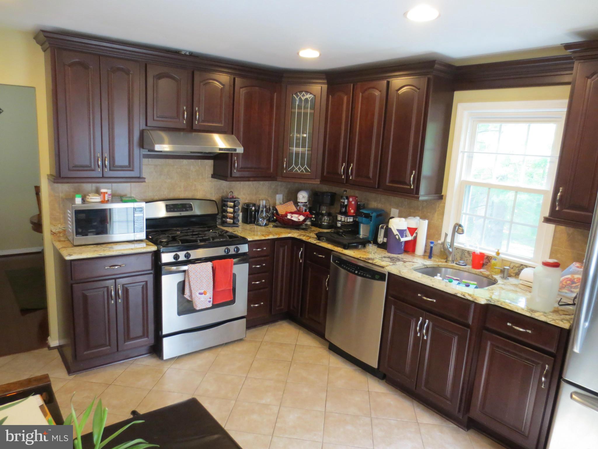 OLD MILL COMMUNITY - Residential Lease