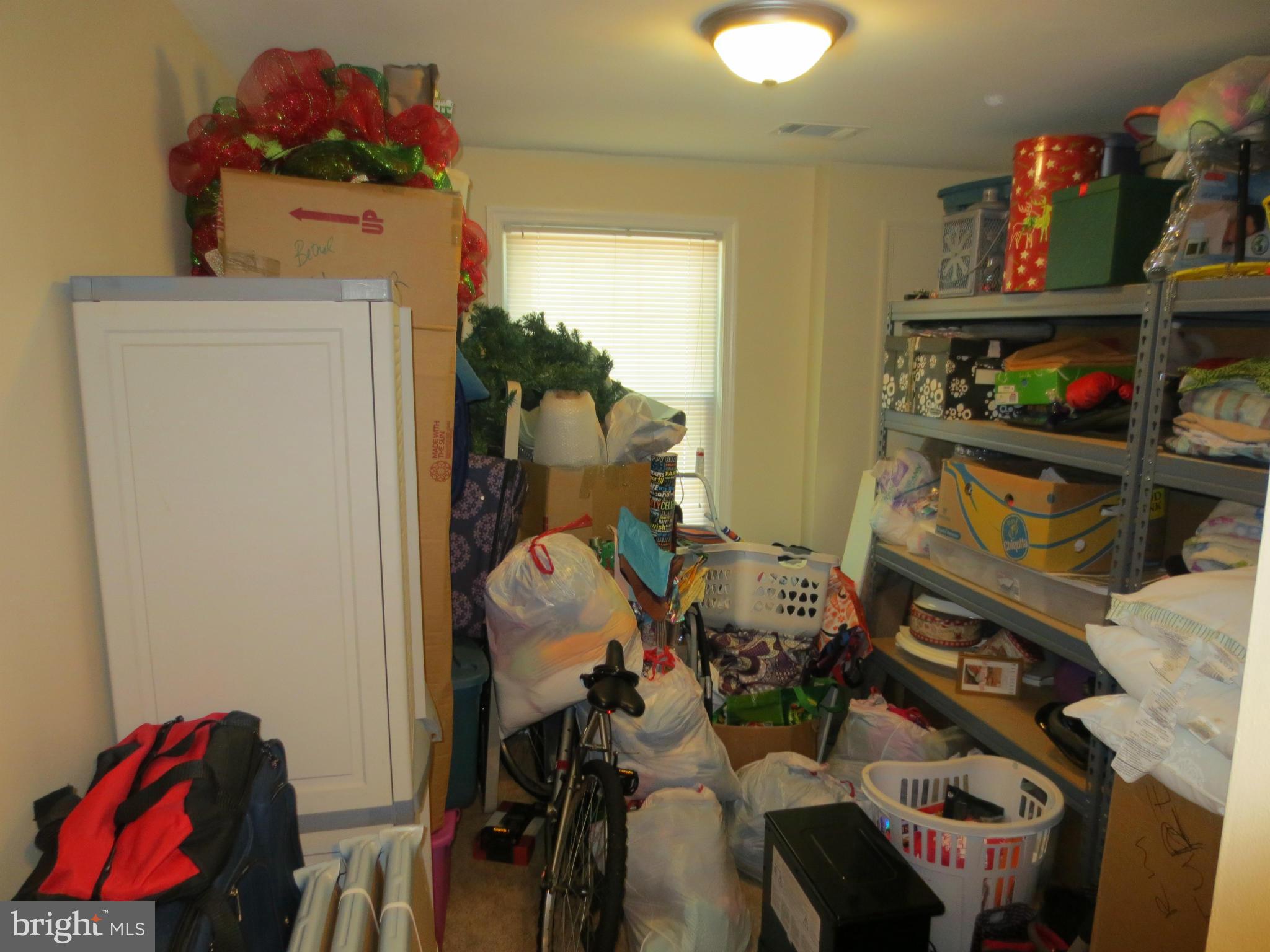 OLD MILL COMMUNITY - Residential Lease