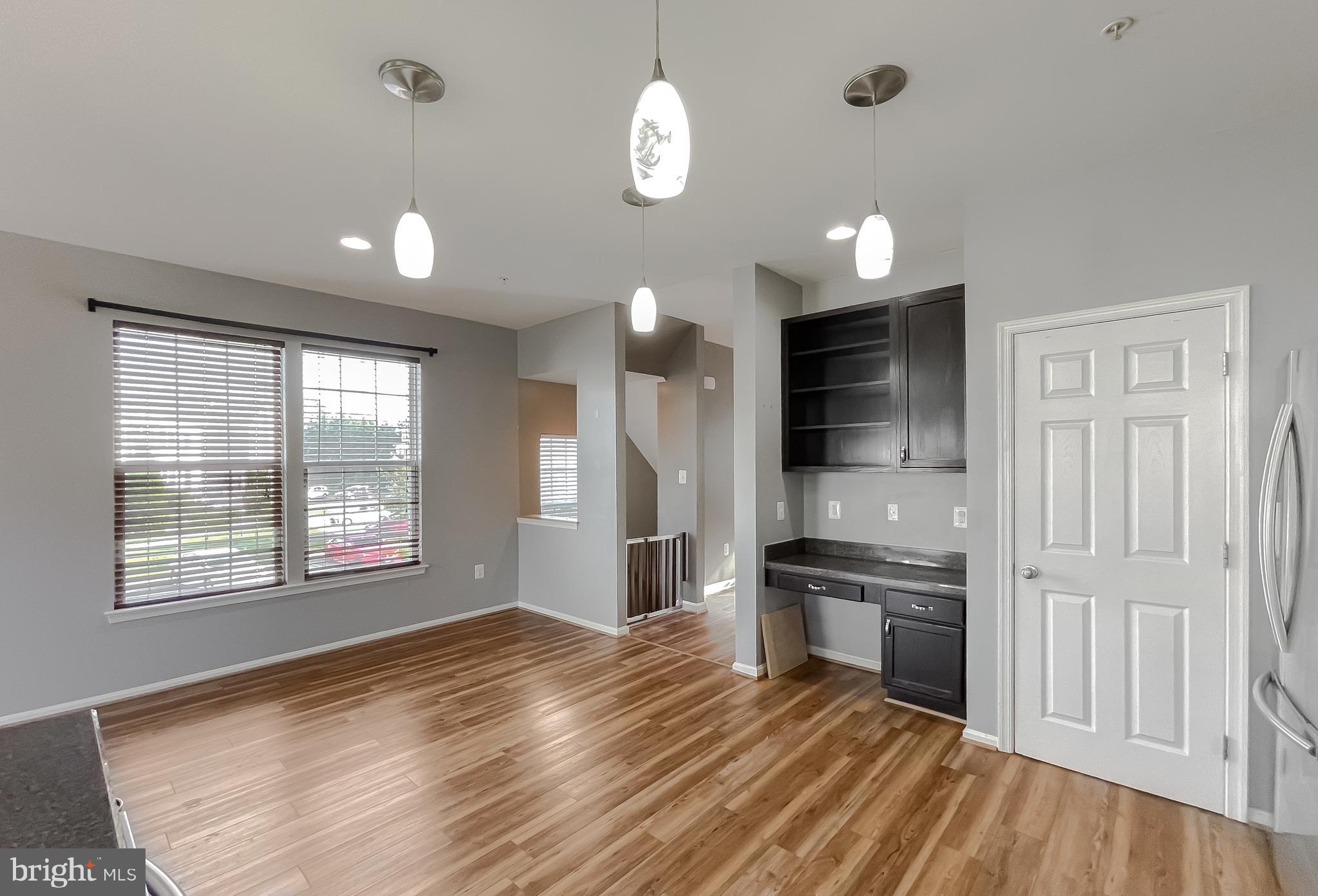 BEVERLY HILLS - Residential Lease